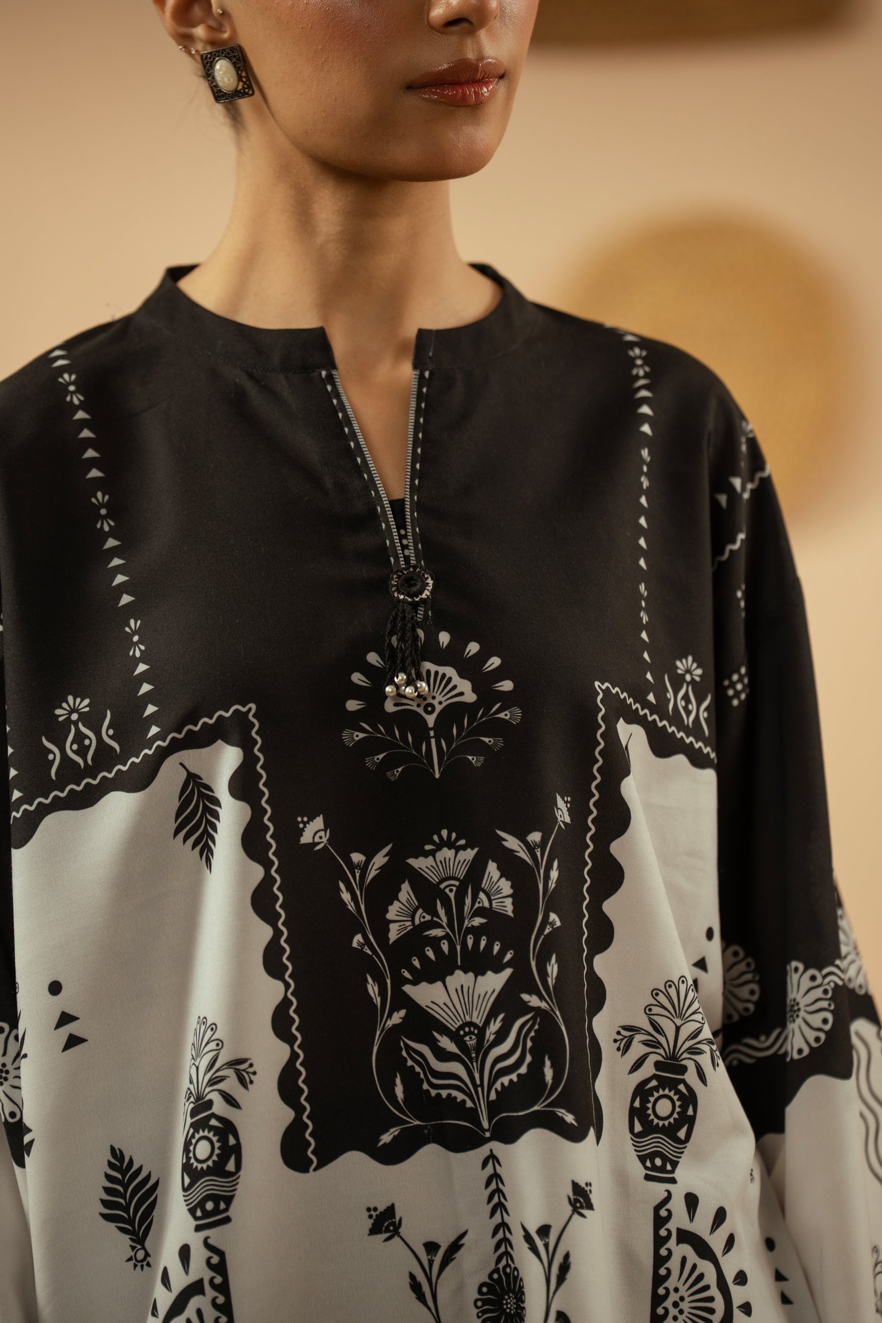 PRINTED POLY CAMBRIC STITCHED 1 PIECE TOP