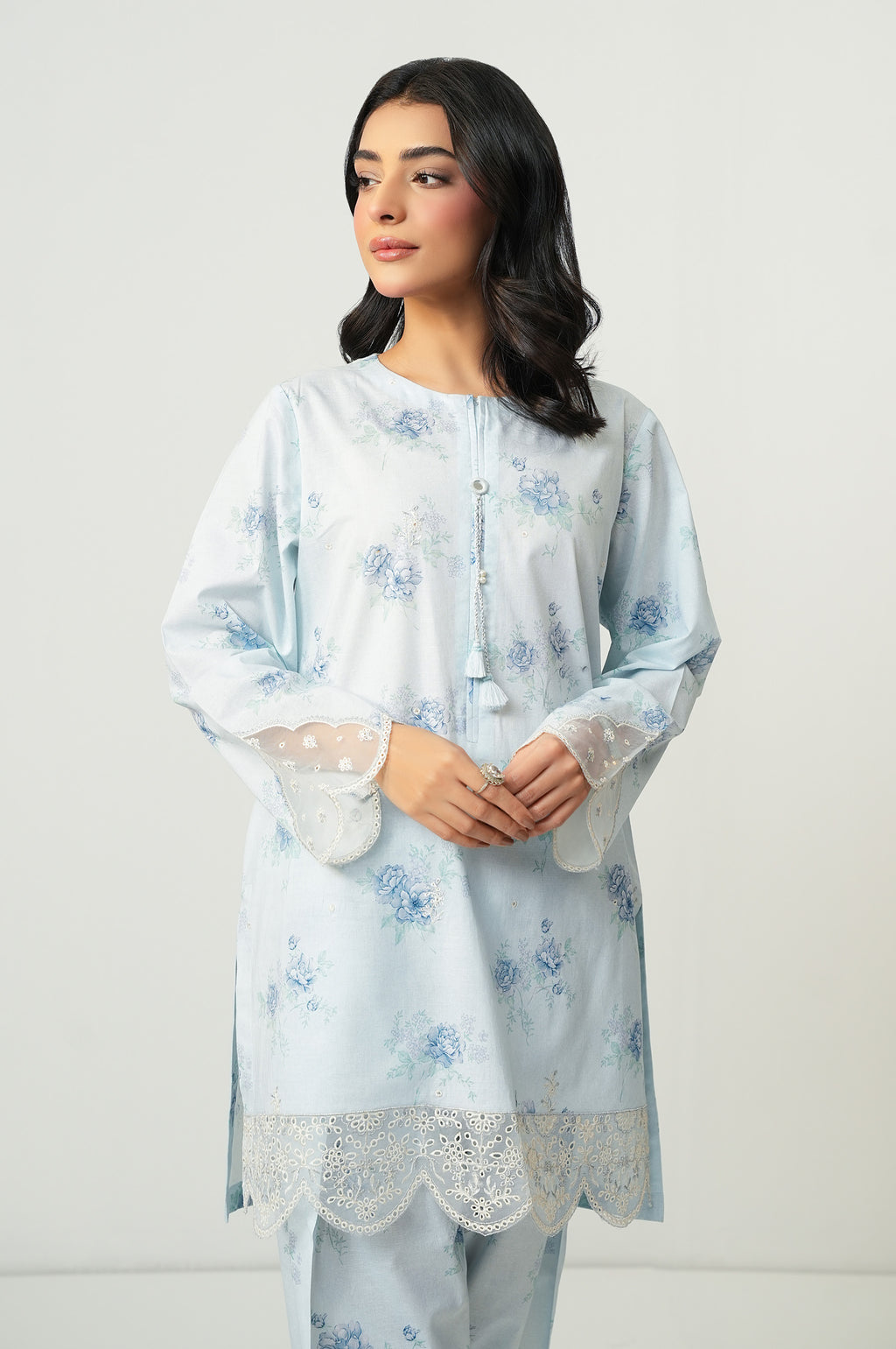 EMBROIDERED SUIT
