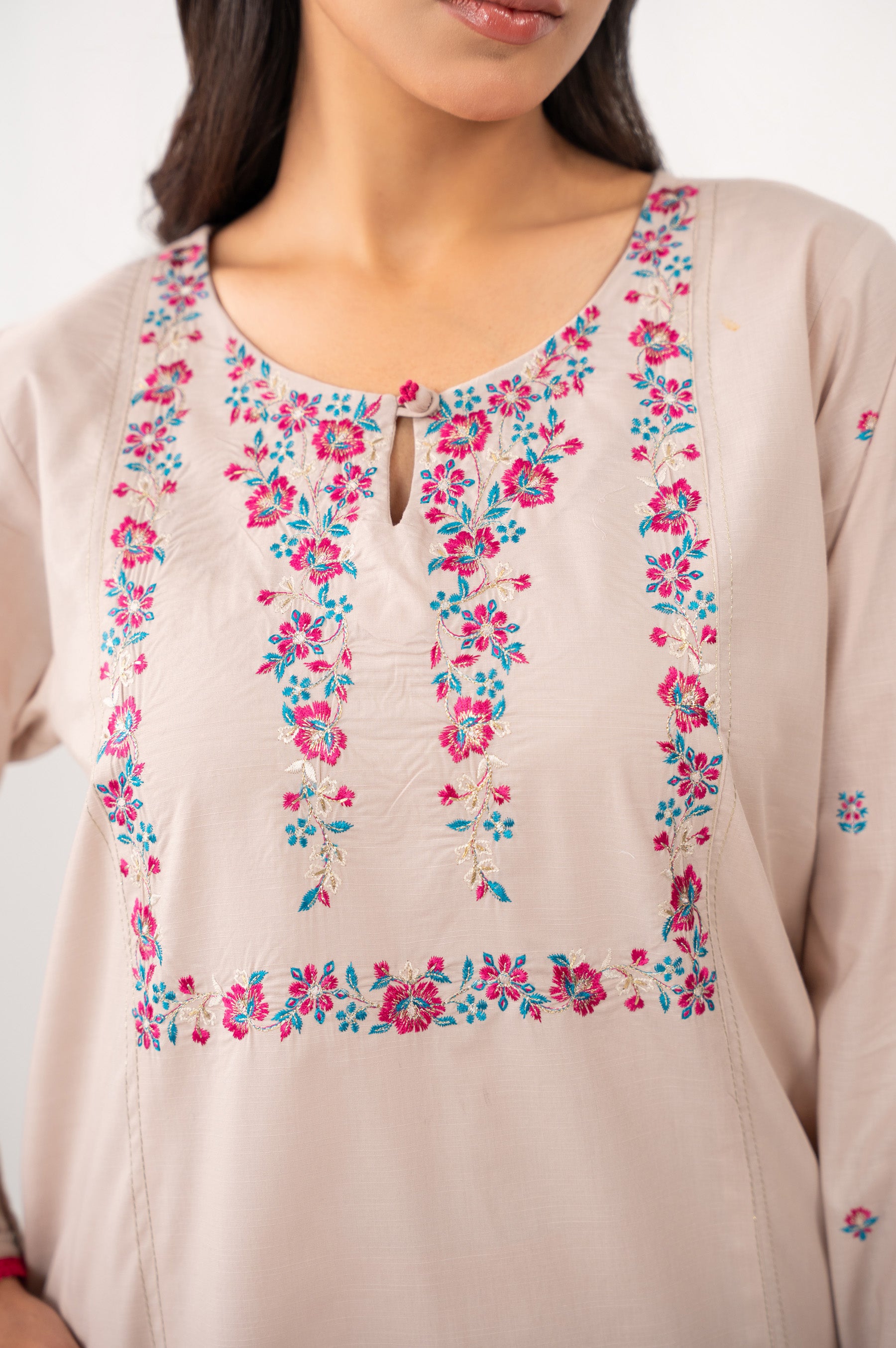 DYED EMBROIDERED SUIT