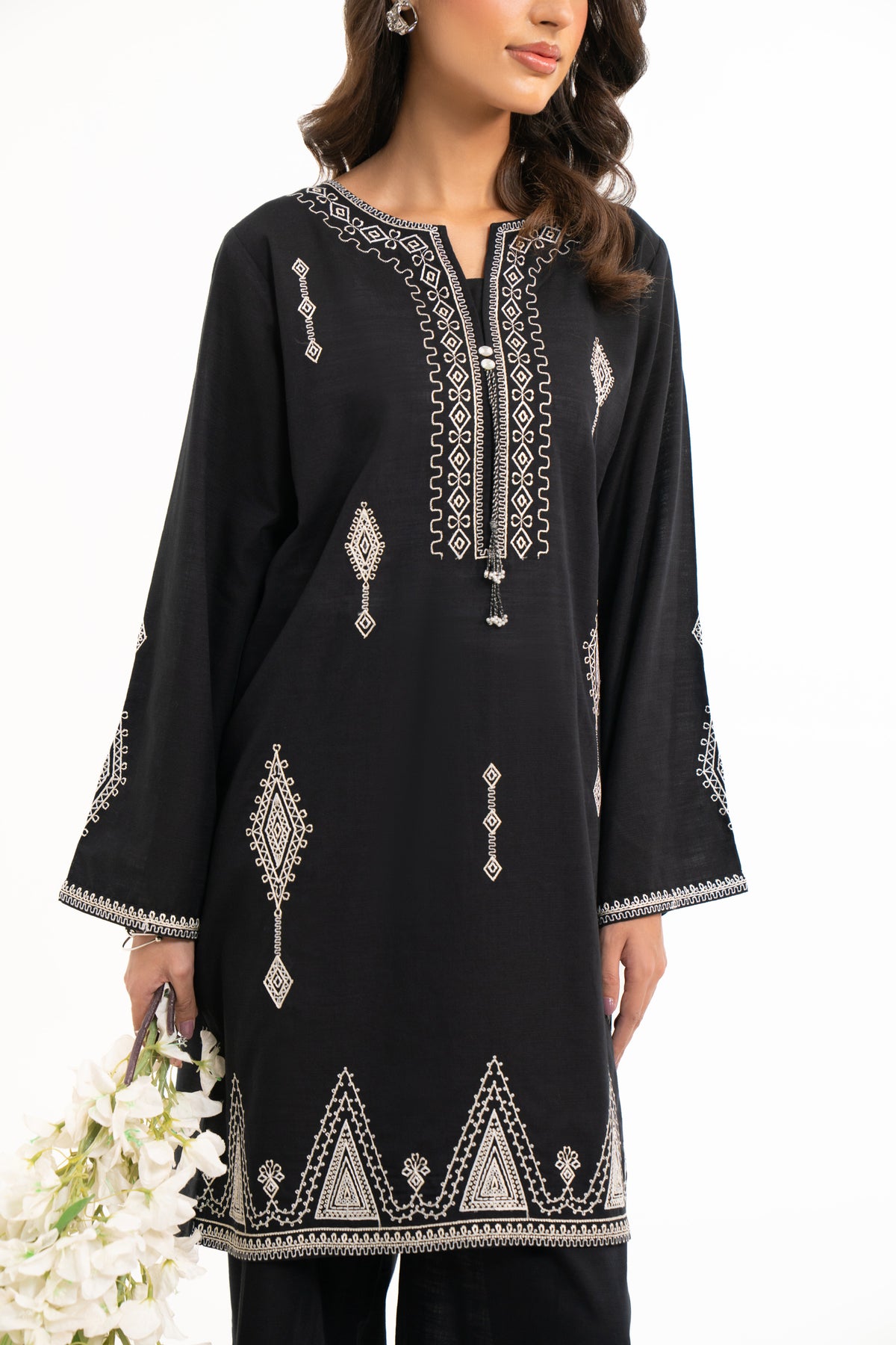 EMBROIDERED KHADDAR STITCHED 2 PIECE SUIT
