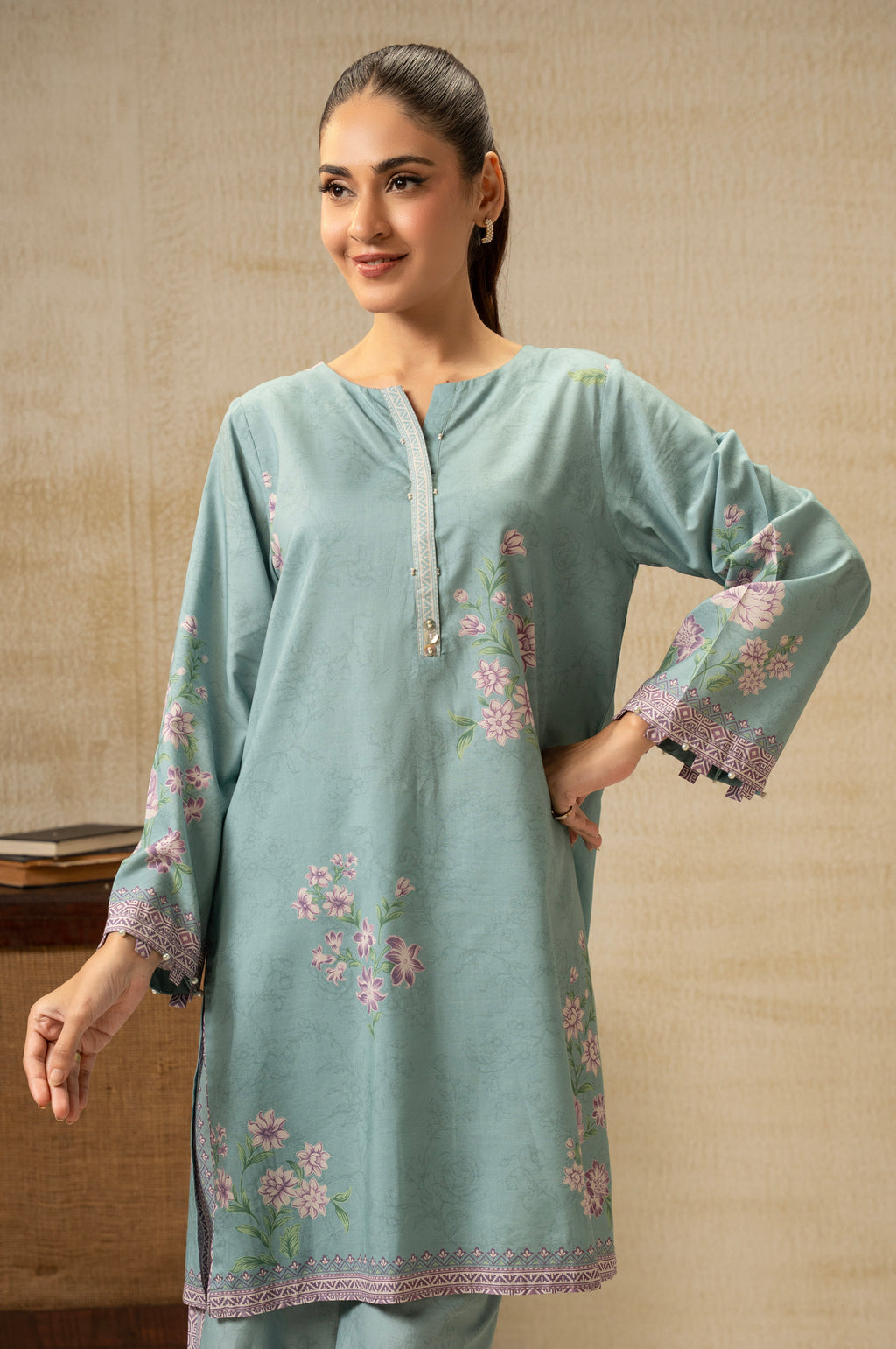 STITCHED PRINTED SUIT