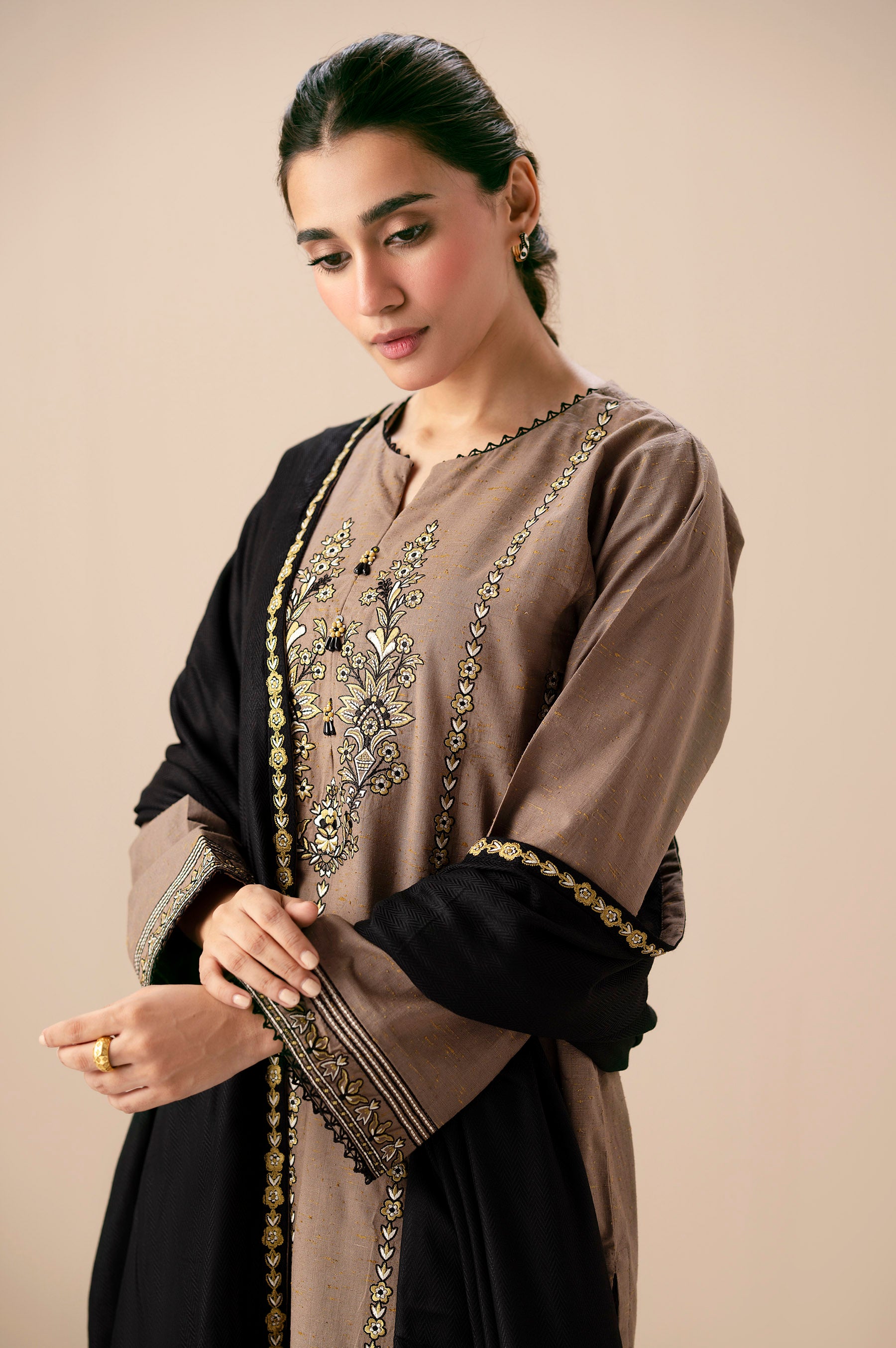 STITCHED DYED EMBROIDERED SUIT