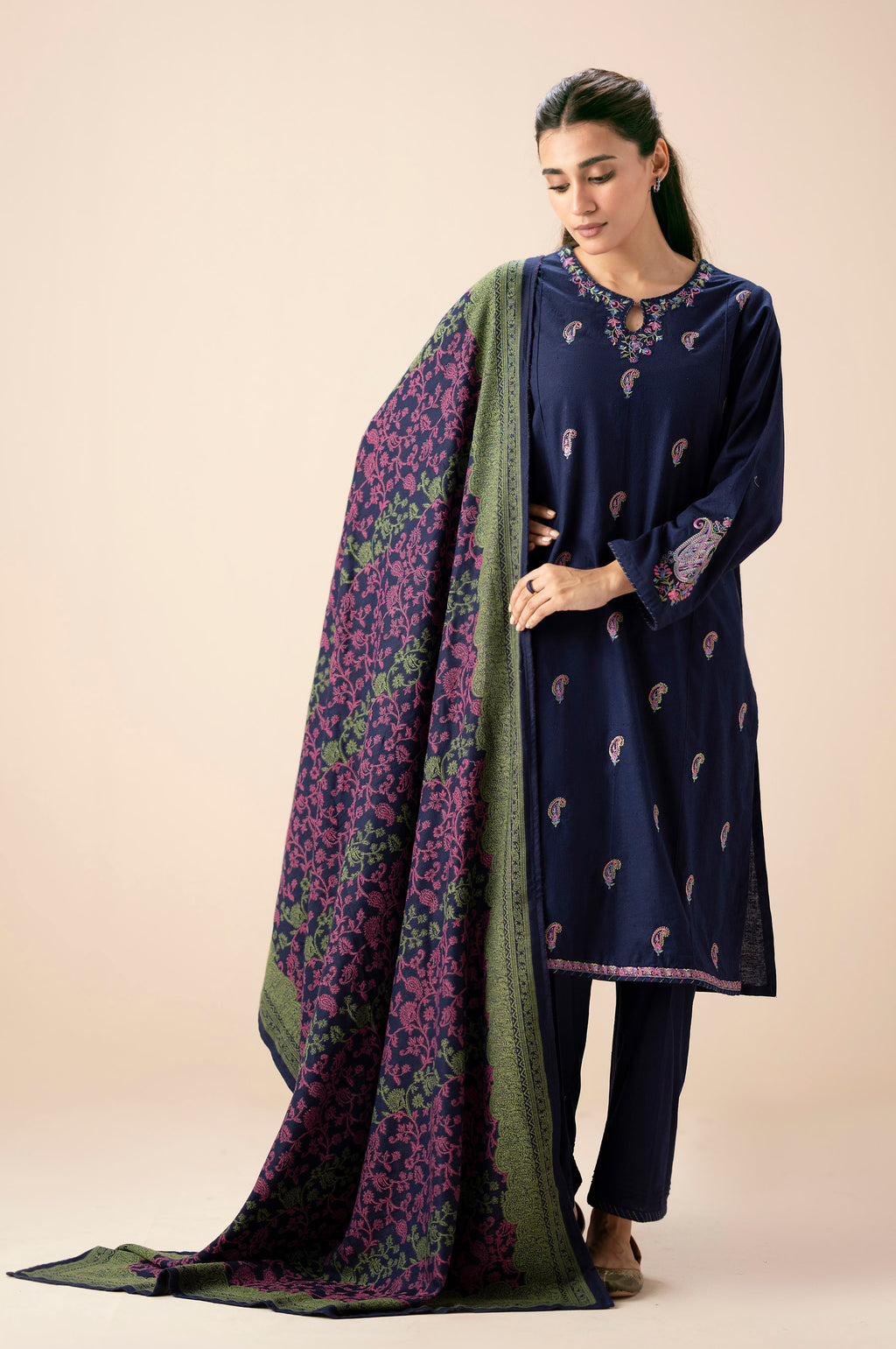 DYED EMBROIDERED SUIT