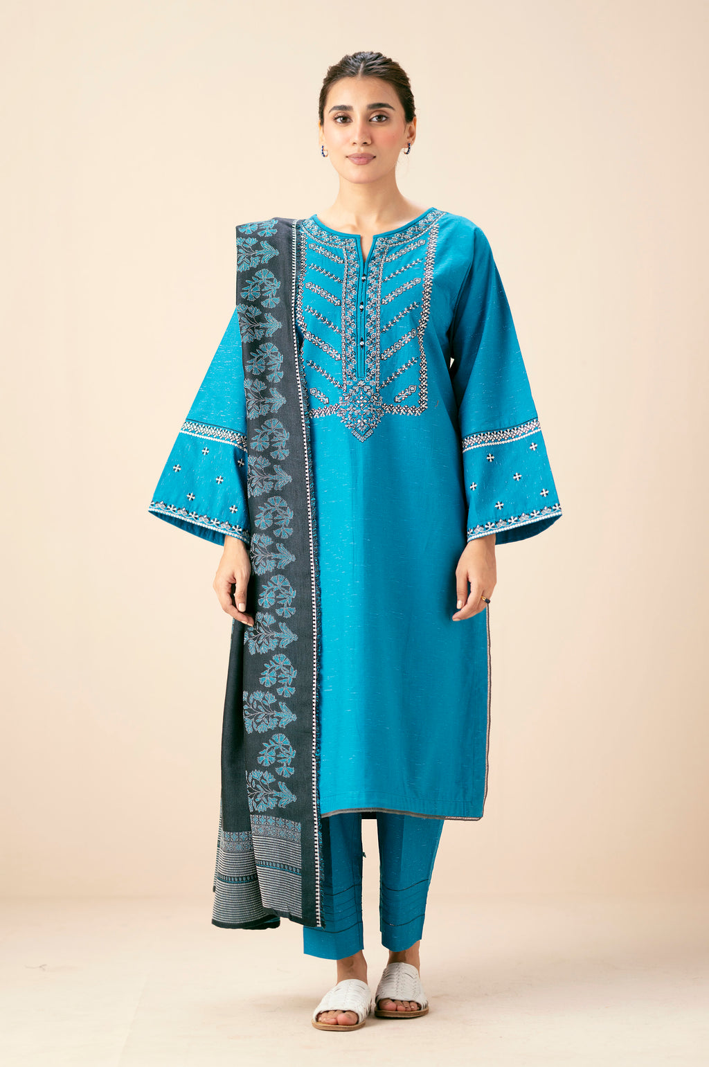 DYED EMBROIDERED SUIT