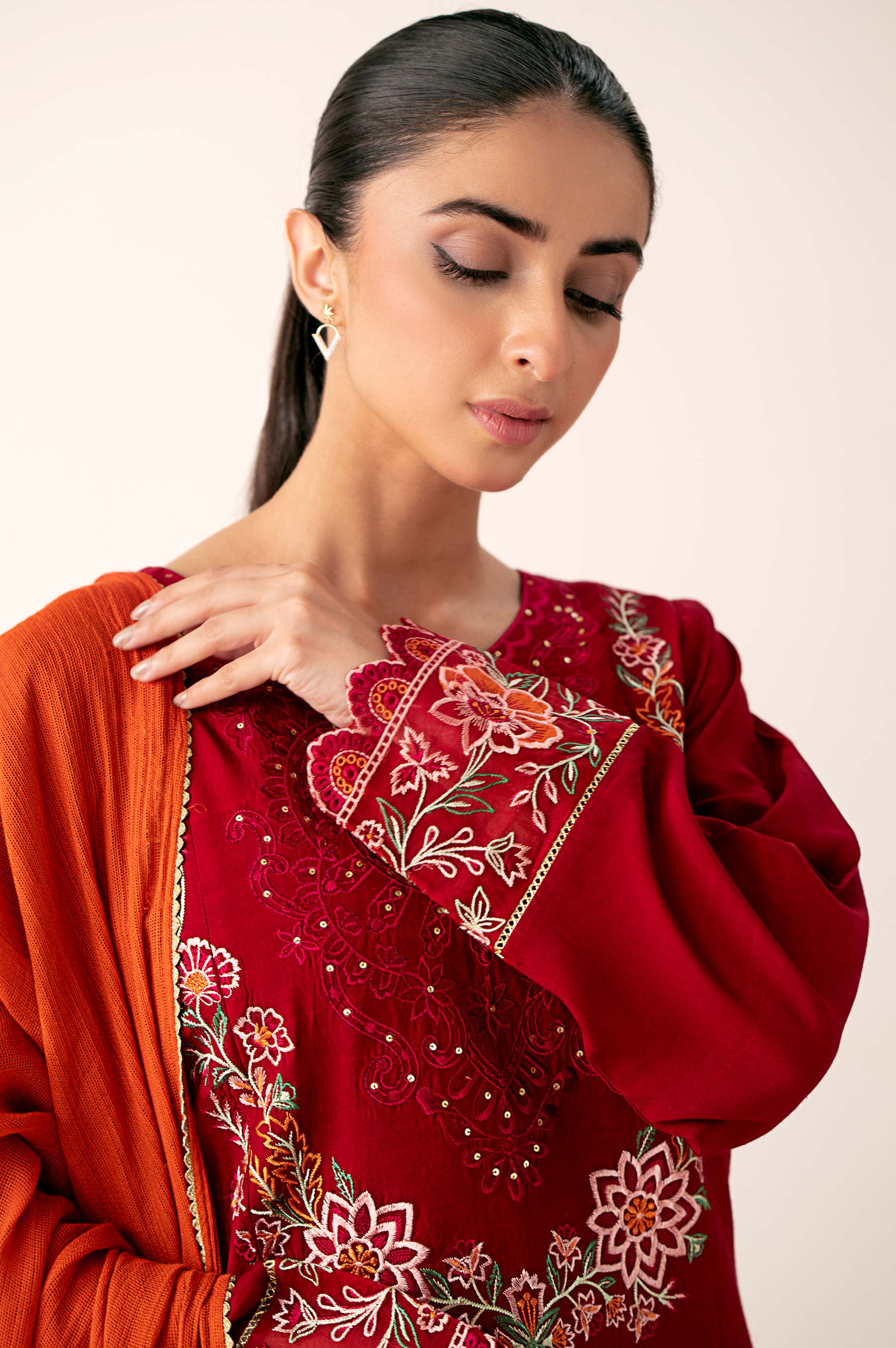 EMBROIDERED SUIT
