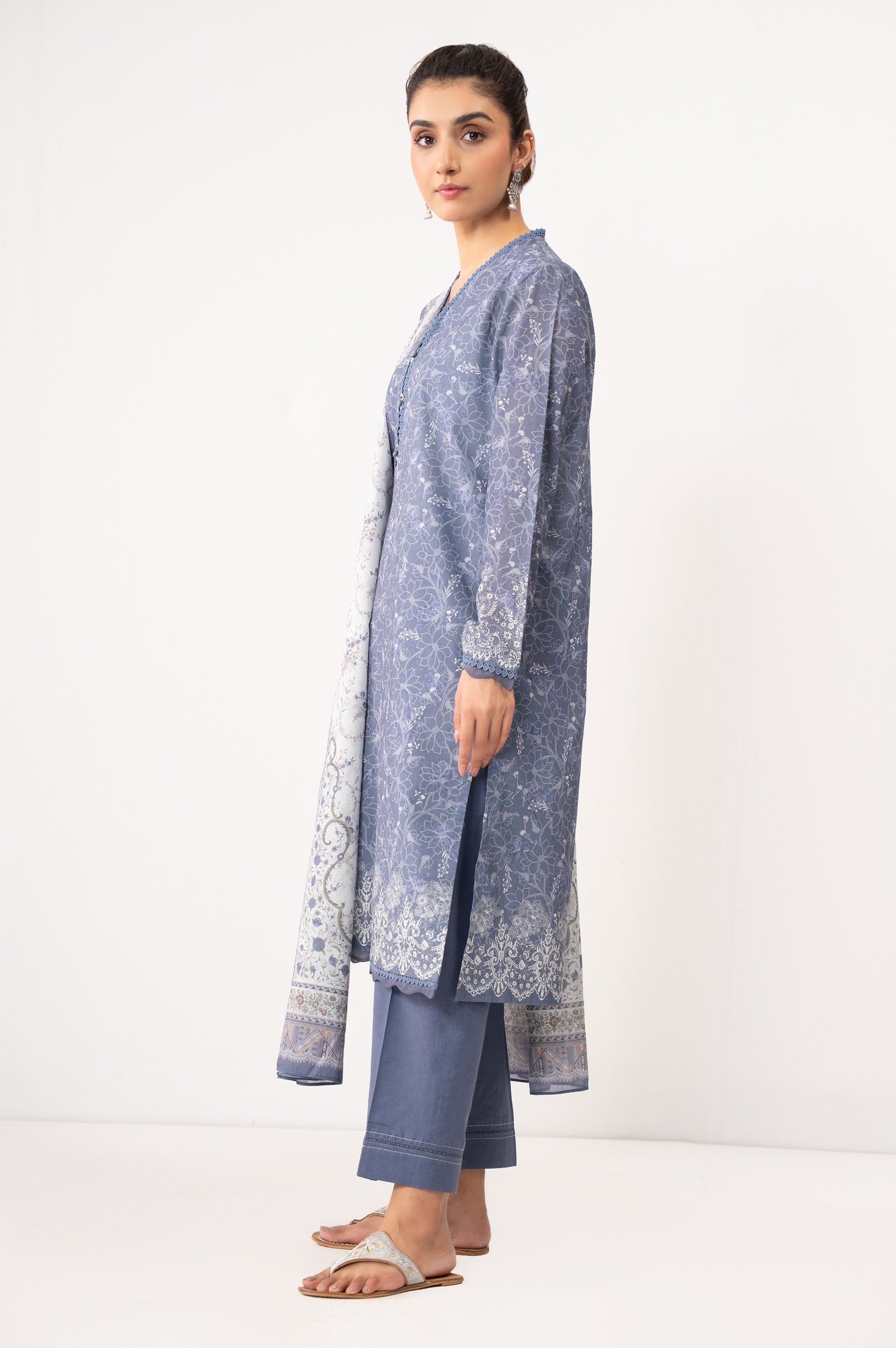DYED CAMBRIC STITCHED BOTTOM (FACTORY E-OUTLET)