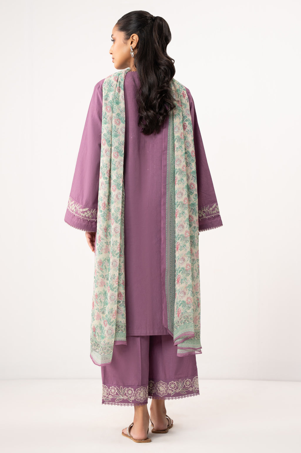 EMBROIDERED SUIT