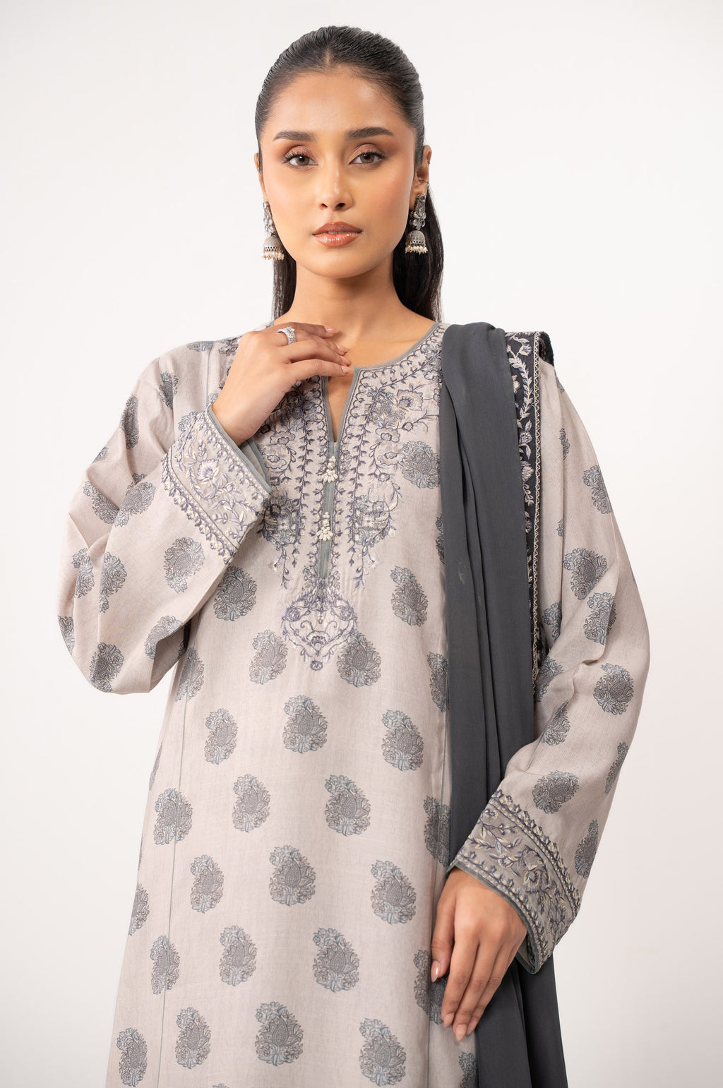 PRINTED SUIT