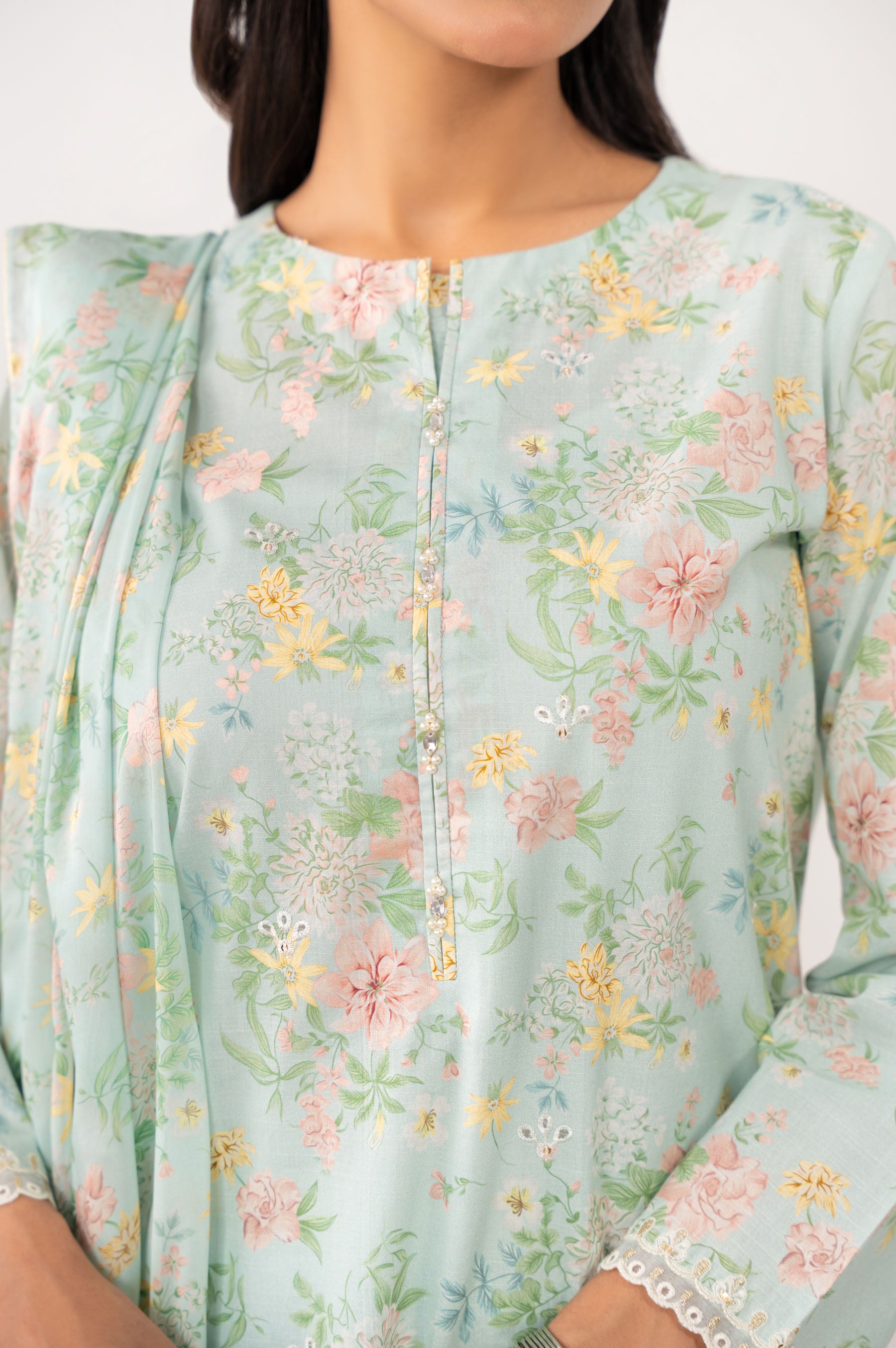 STITCHED EMBROIDERED SLUB LAWN SUIT