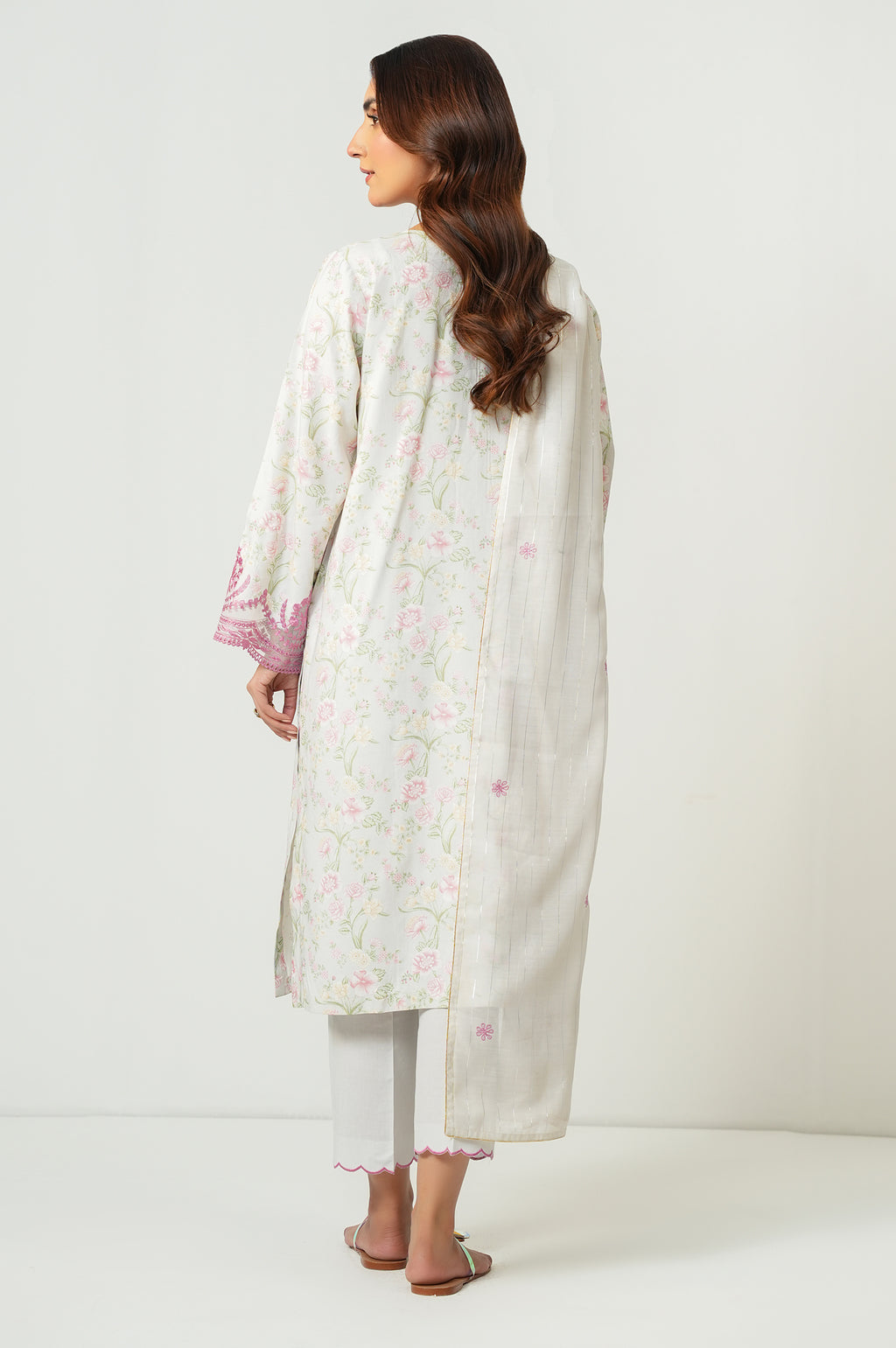 EMBROIDERED SUIT