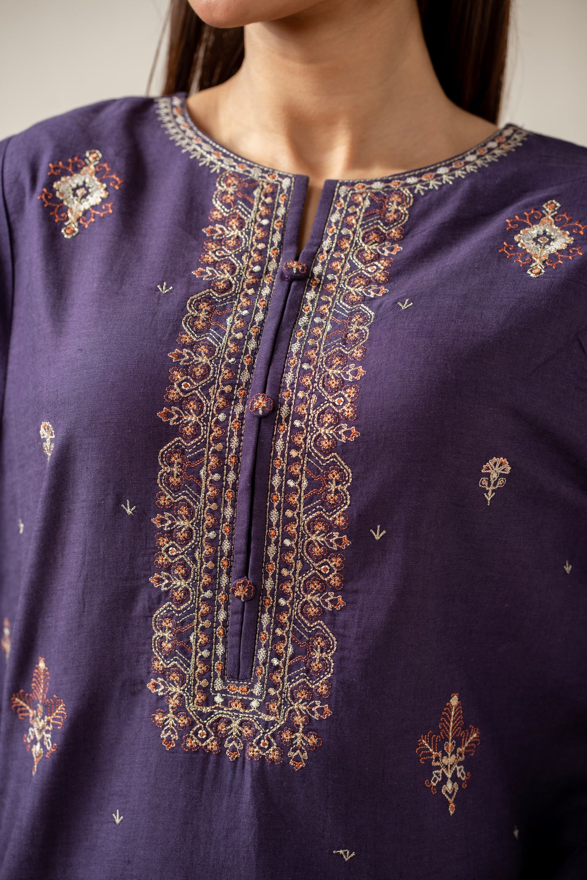 EMBROIDERED COTTON LINEN STITCHED 3 PIECE SUIT