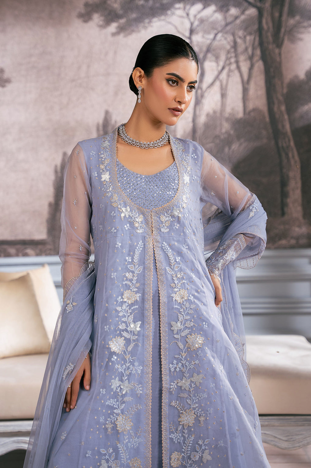 EMBROIDERED SUIT