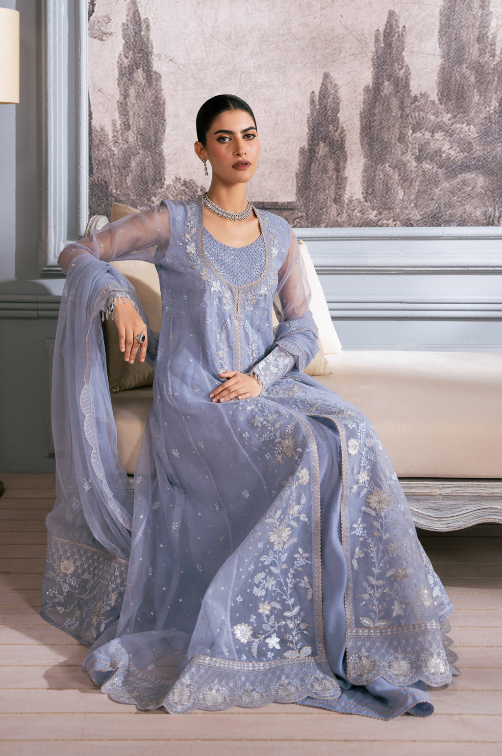 EMBROIDERED SUIT