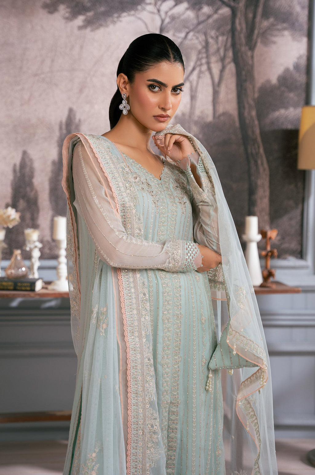 EMBROIDERED SUIT