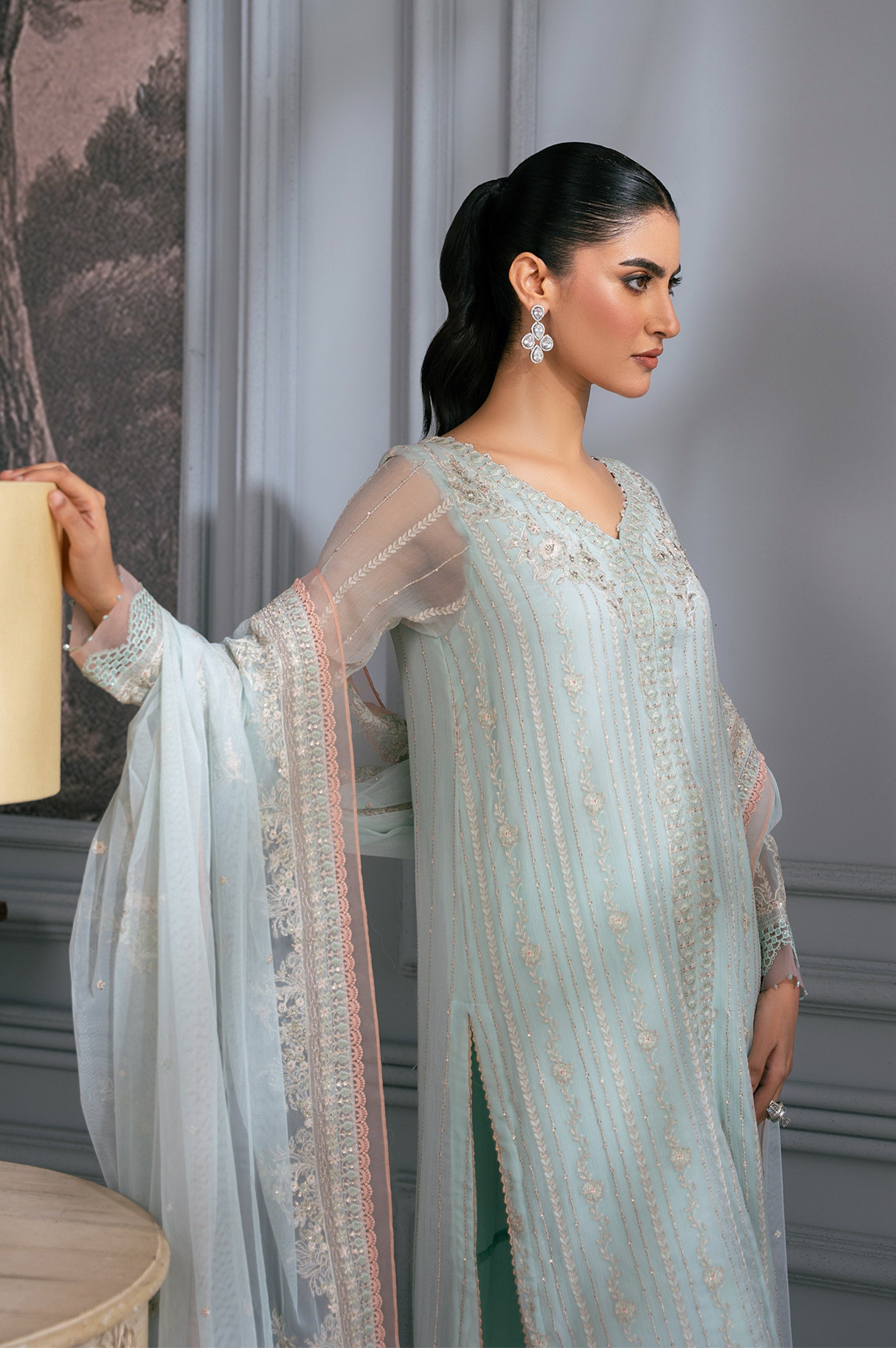 UNSTITCHED EMBROIDERED SUIT