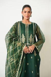EMBROIDERED SUIT
