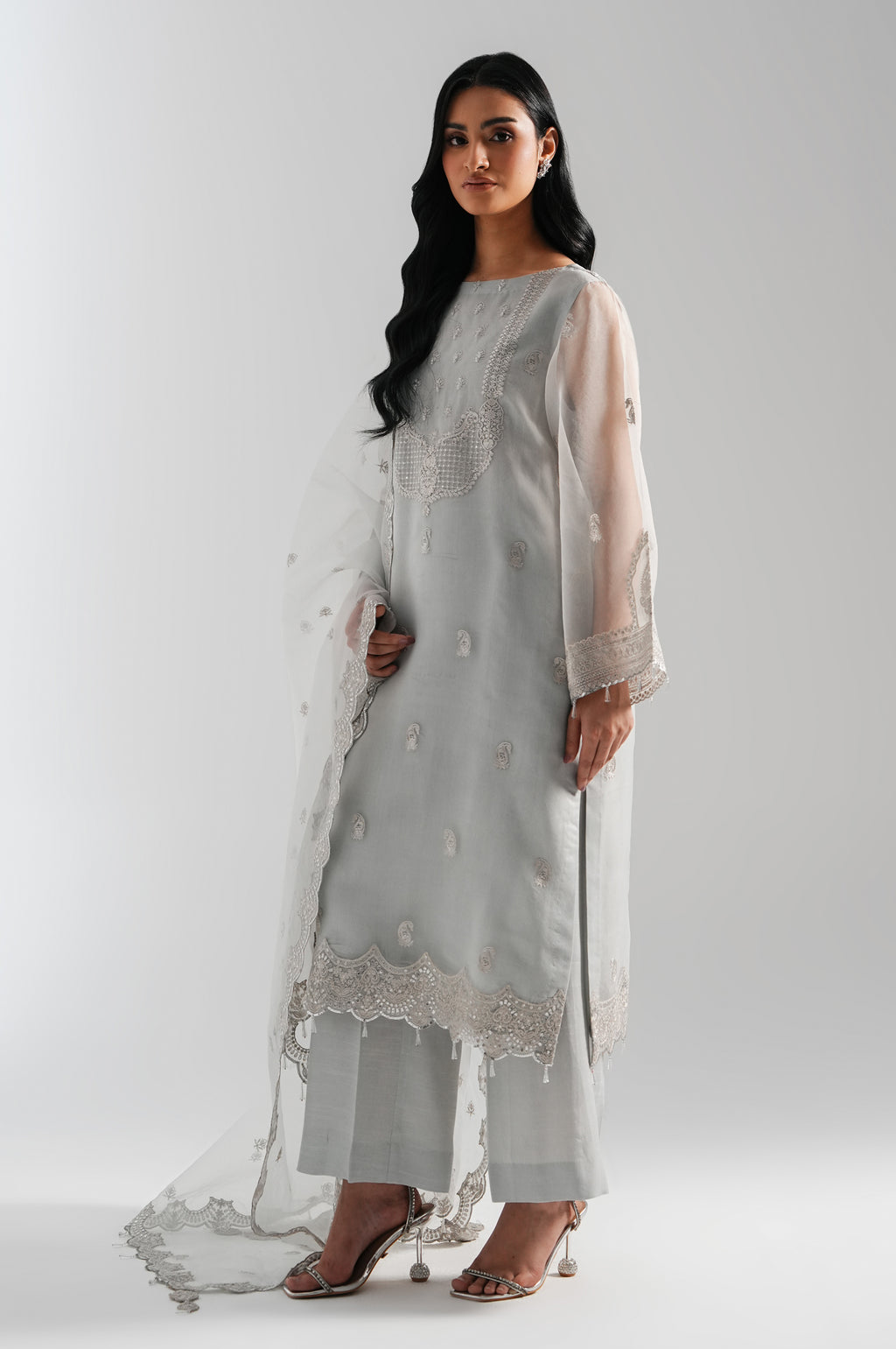 UNSTITCHED EMBROIDERED SUIT