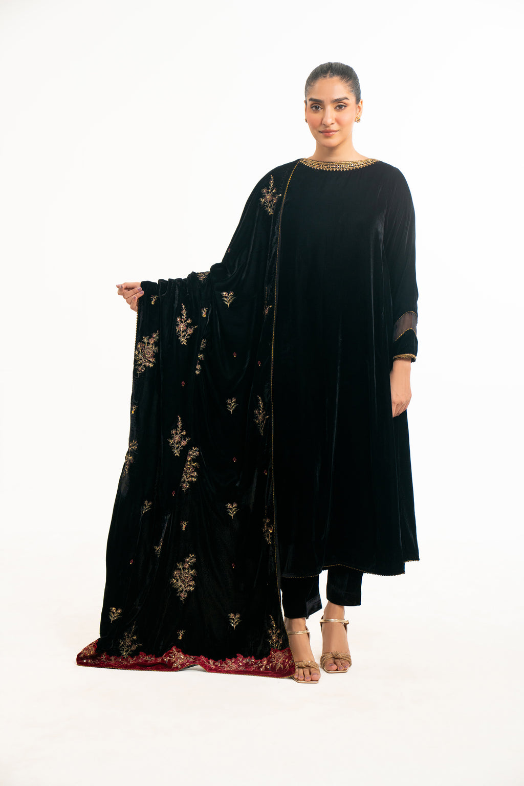 EMBROIDERED VELVET SHAWL