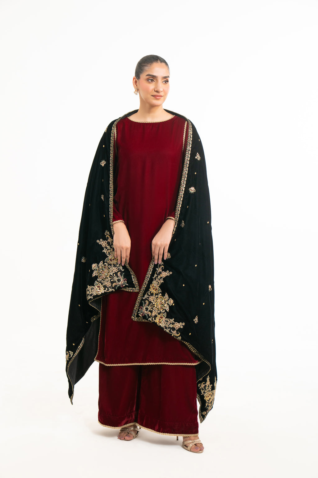 EMBROIDERED VELVET SHAWL