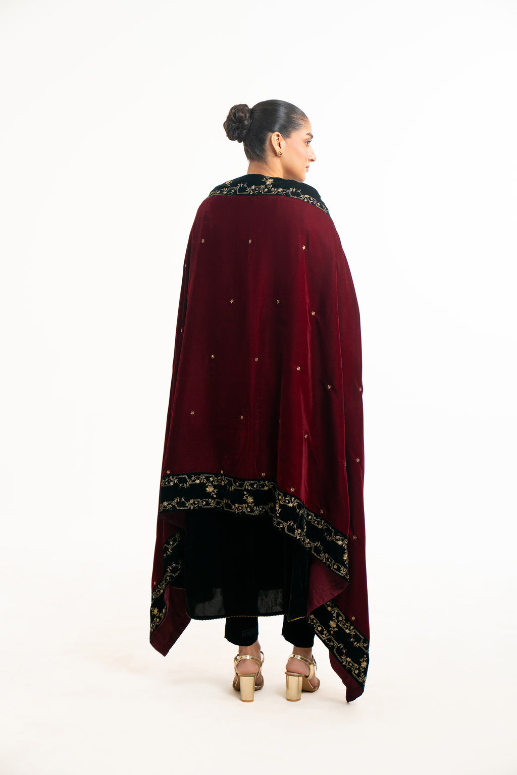 EMBROIDERED VELVET SHAWL