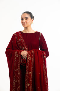 EMBROIDERED VELVET SHAWL