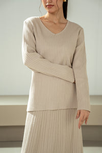 STYLIZED PULLOVER SWEATER