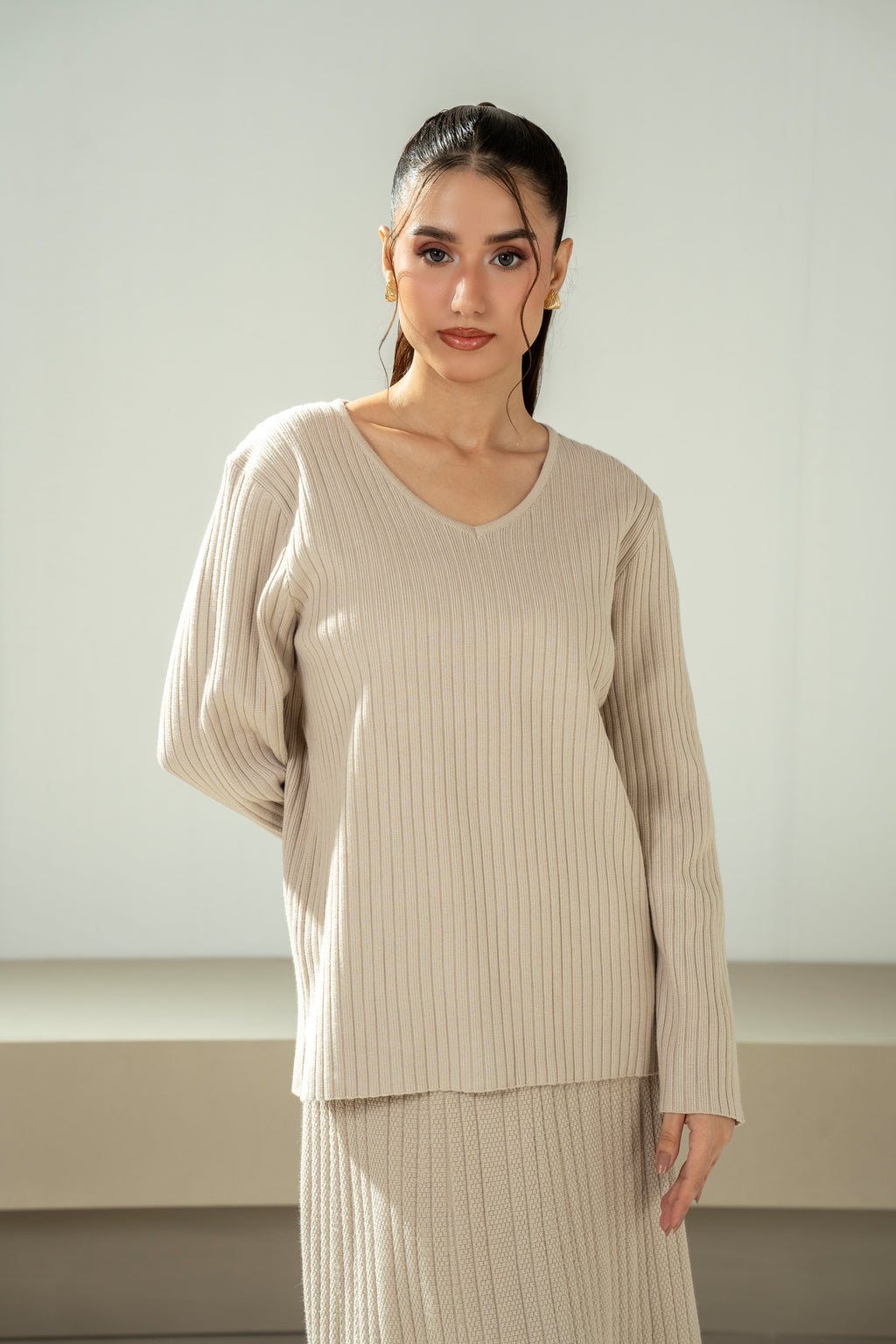 STYLIZED PULLOVER SWEATER