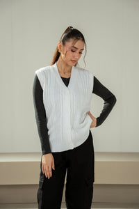 STYLIZED BUTTON DOWN CARDIGAN