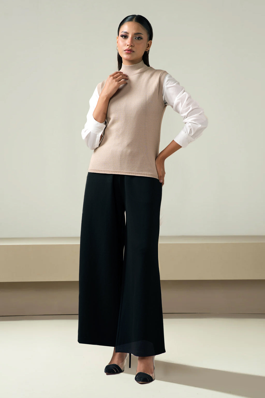 STYLIZED TURTLE NECK PULLOVER