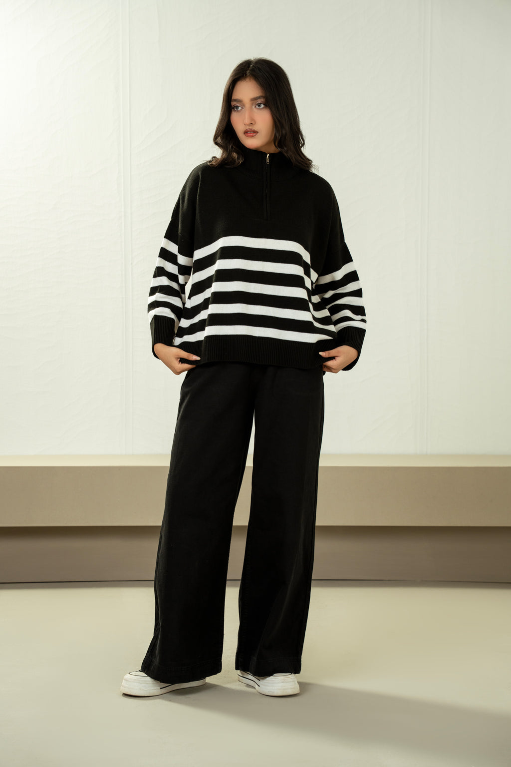 STYLIZED PULLOVER SWEATER