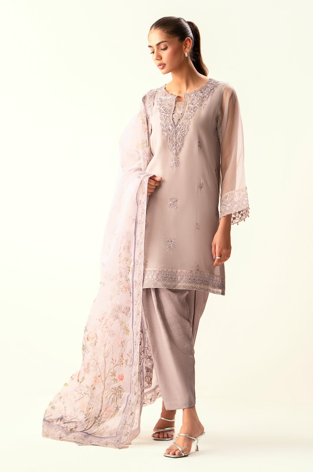 UNSTITCHED EMBROIDERED SUIT