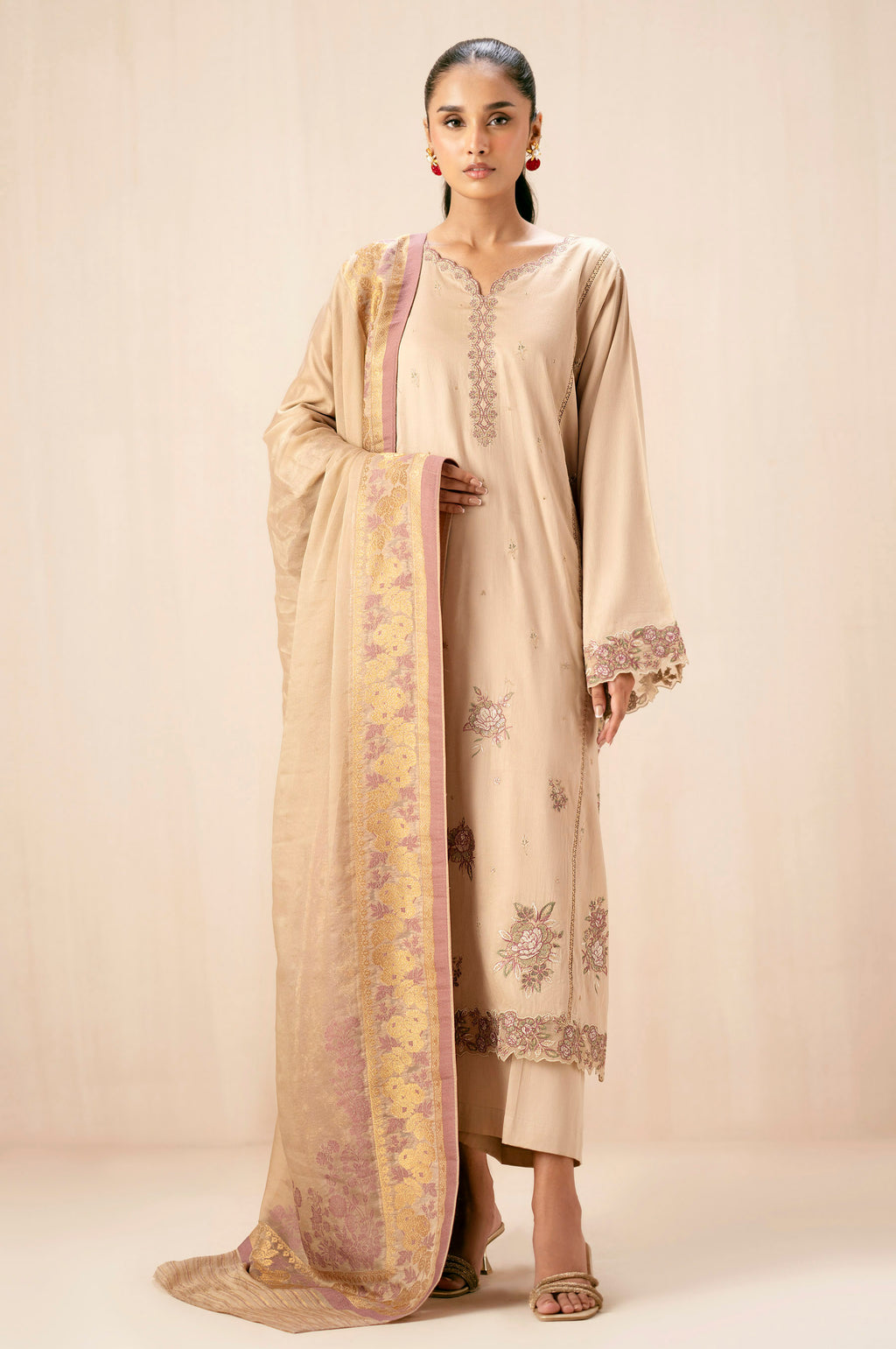 UNSTITCHED PRINTED SUIT