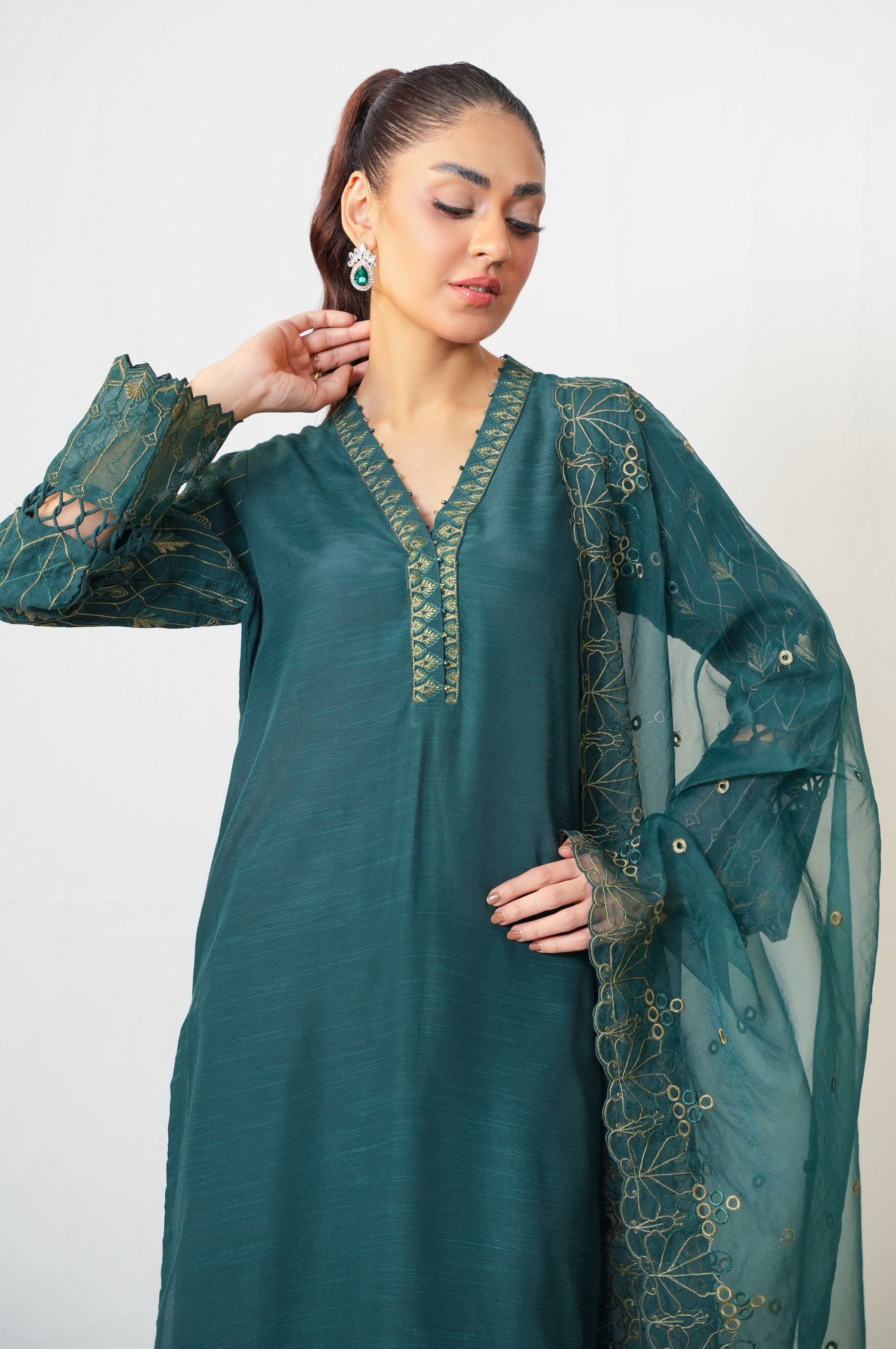 EMBROIDERED ORGANZA UNSTITCHED SHIRT BOTTOM