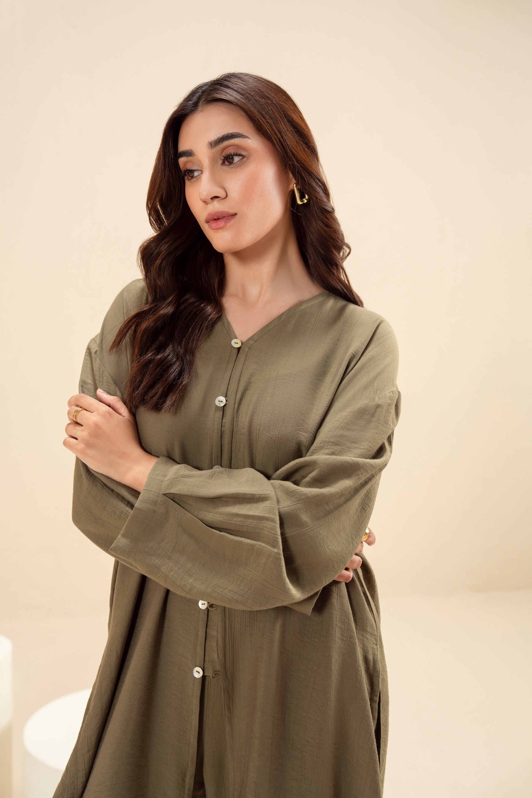 DYED CREPE STITCHED TOP