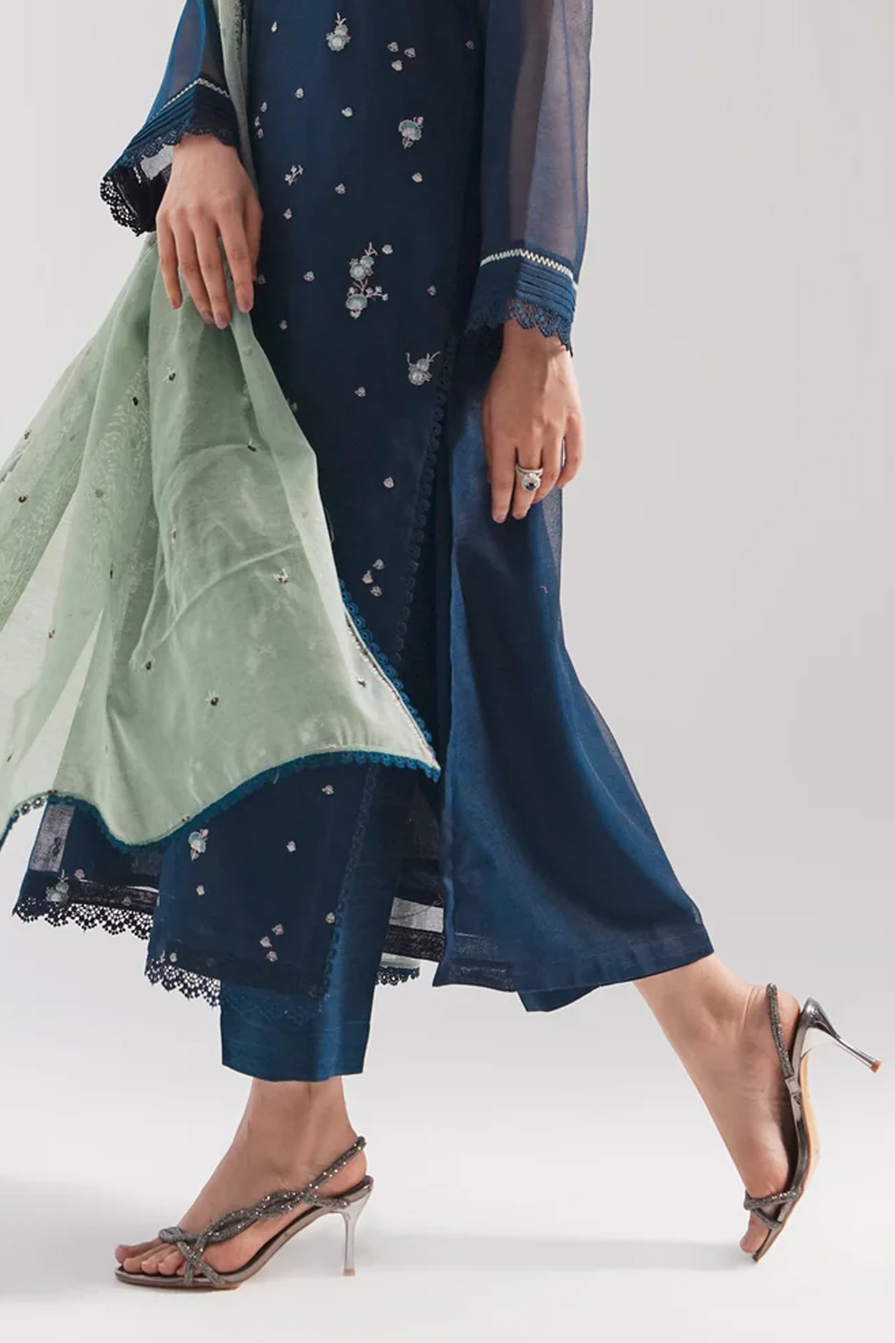 DYED RAW SILK BOTTOM (FACTORY E-OUTLET)