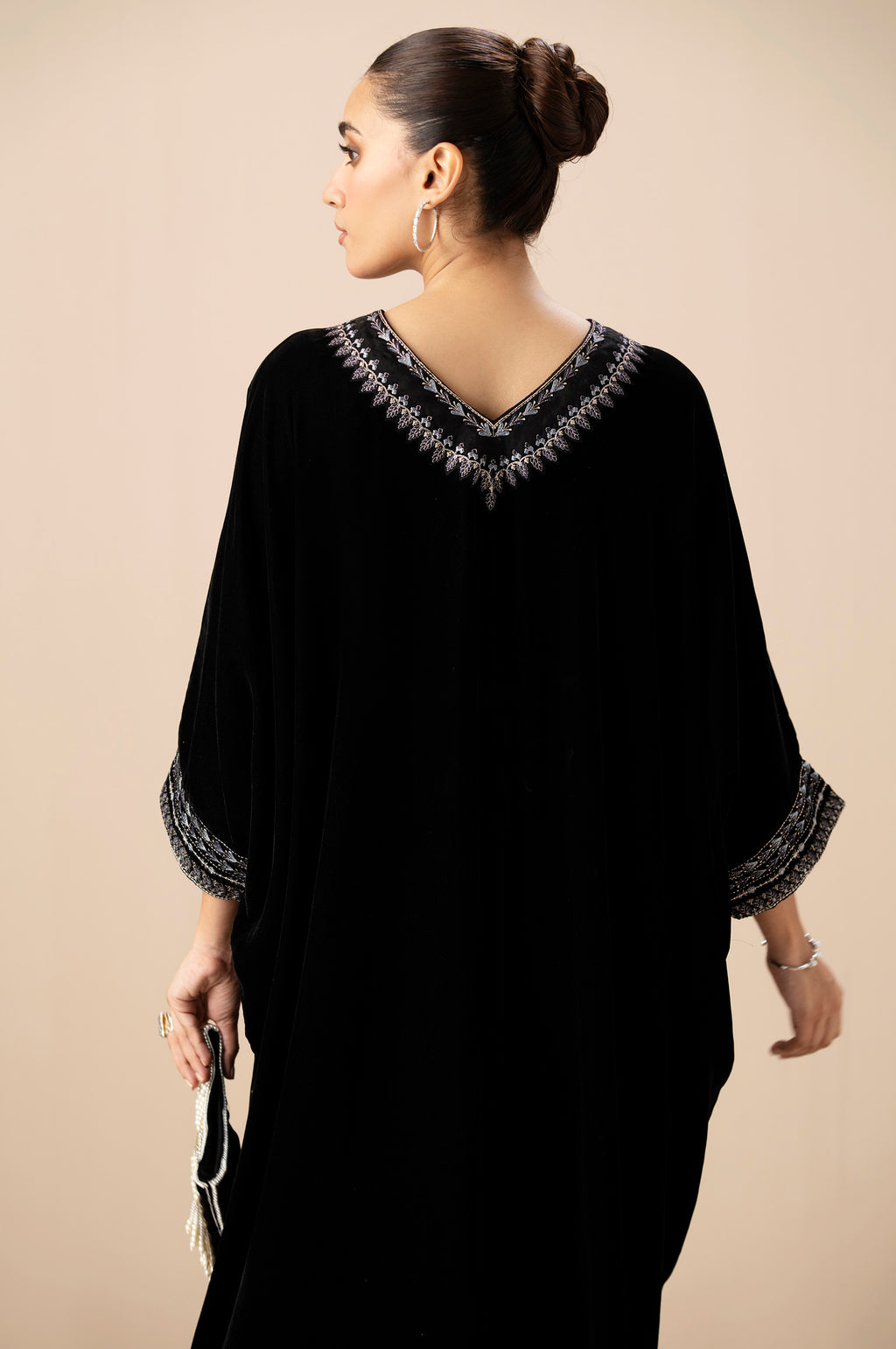 EMBROIDERED KAFTAN