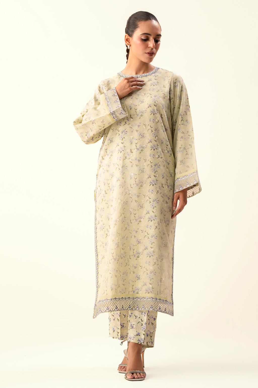EMBROIDERED SUIT