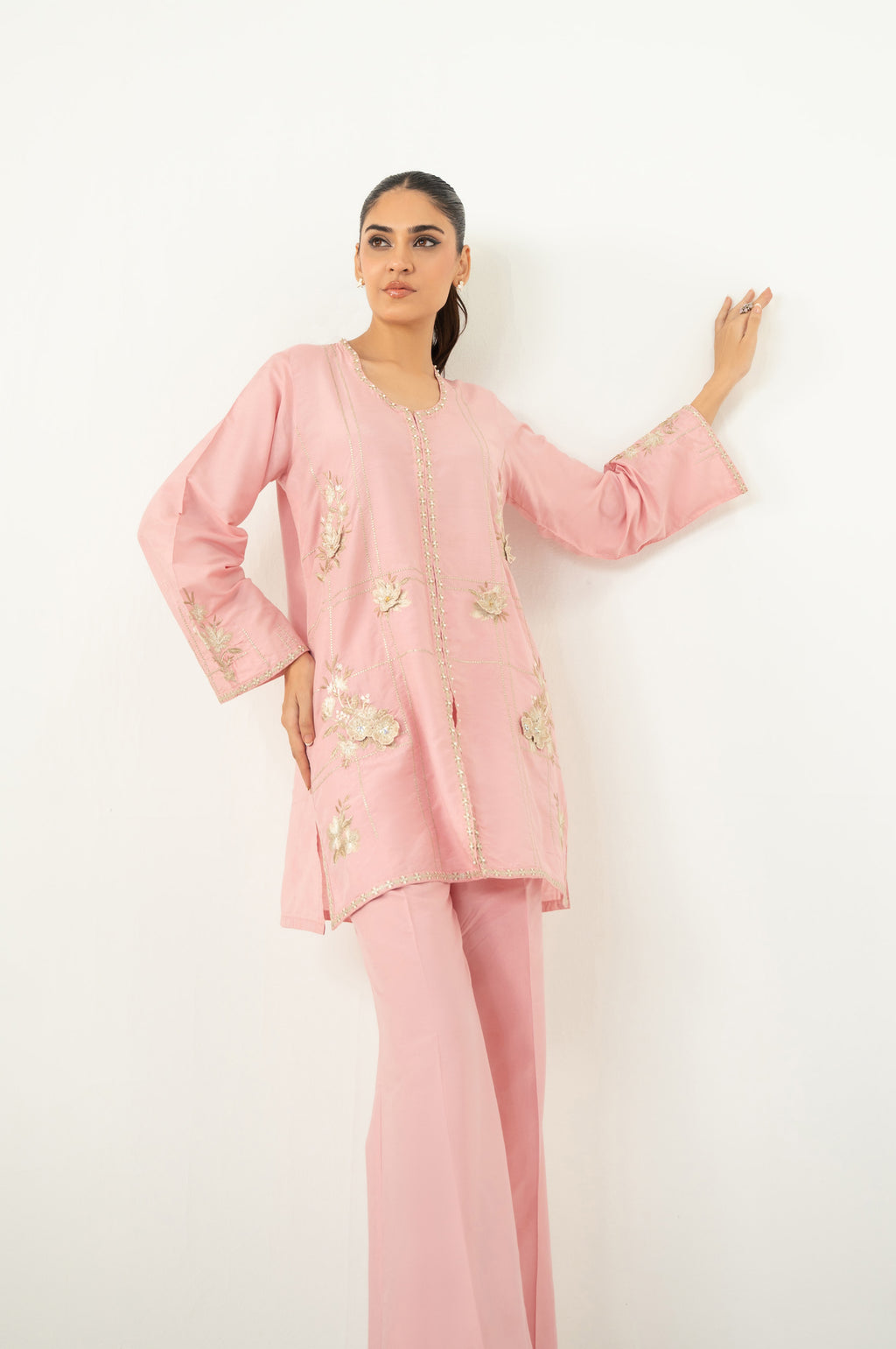 EMBROIDERED SUIT