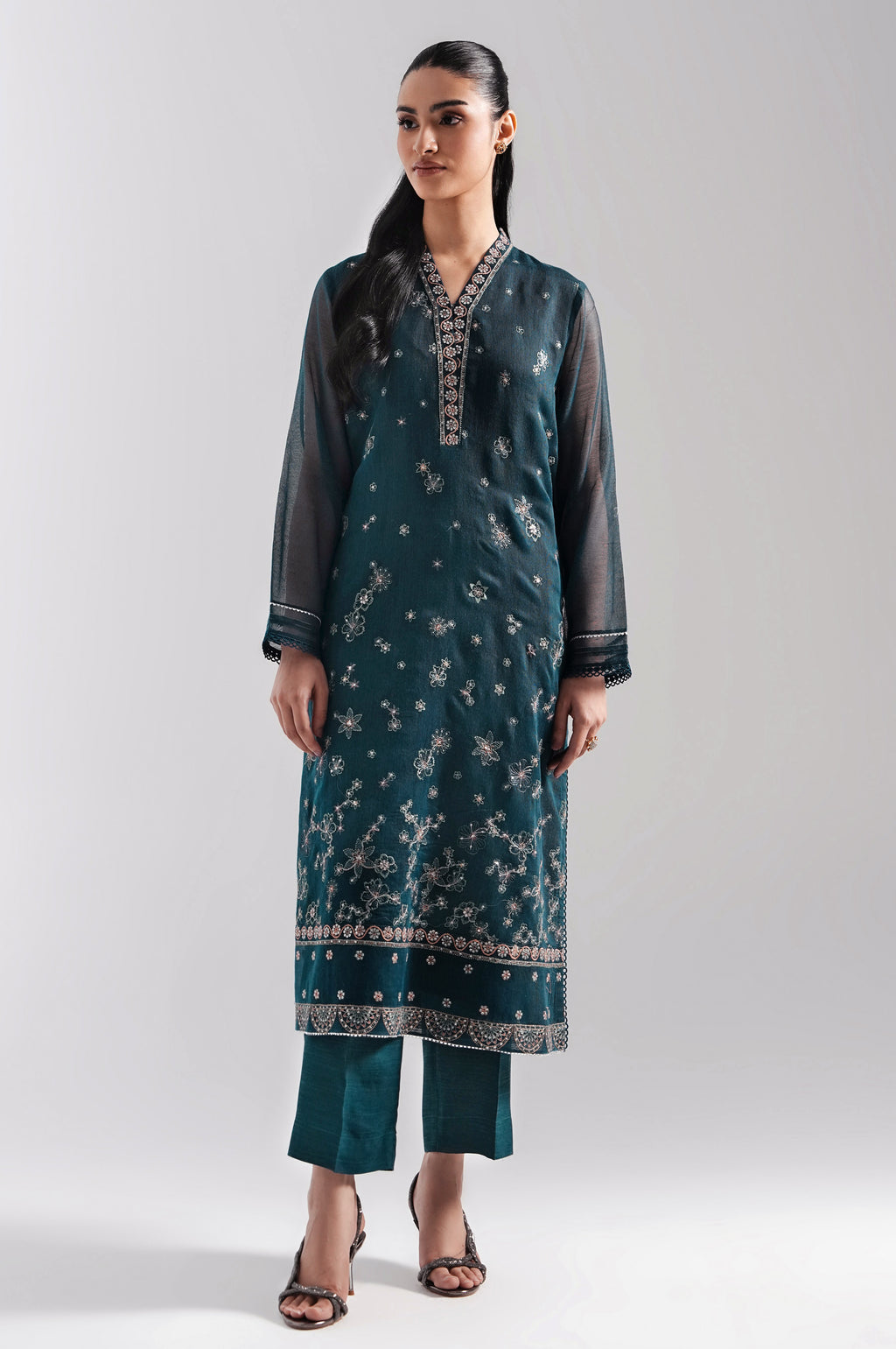 EMBROIDERED SUIT