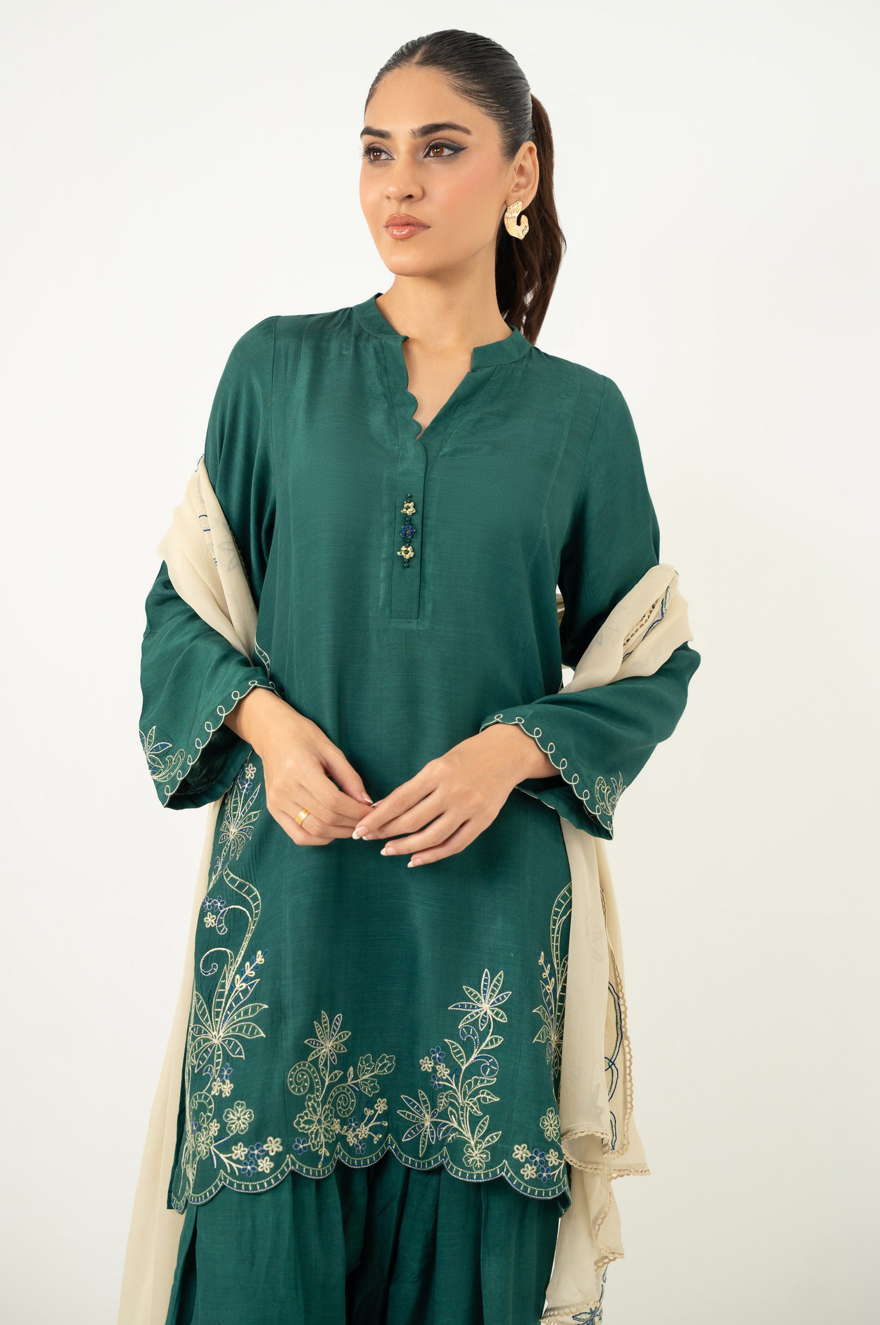 EMBROIDERED SUIT