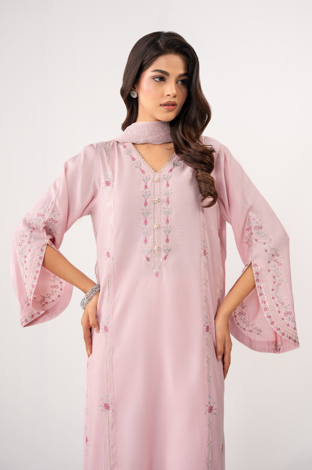 EMBROIDERED SUIT