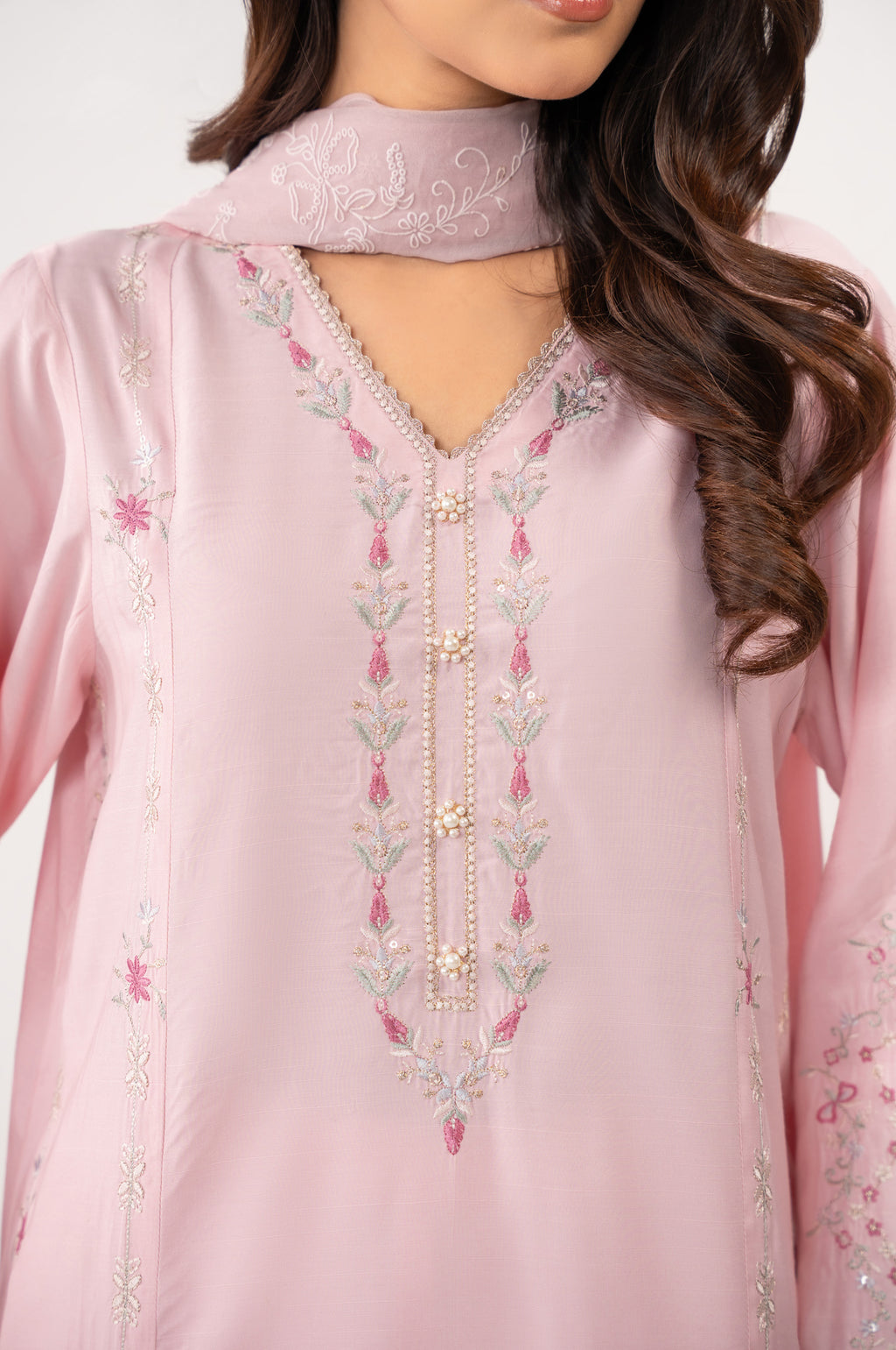 EMBROIDERED SUIT
