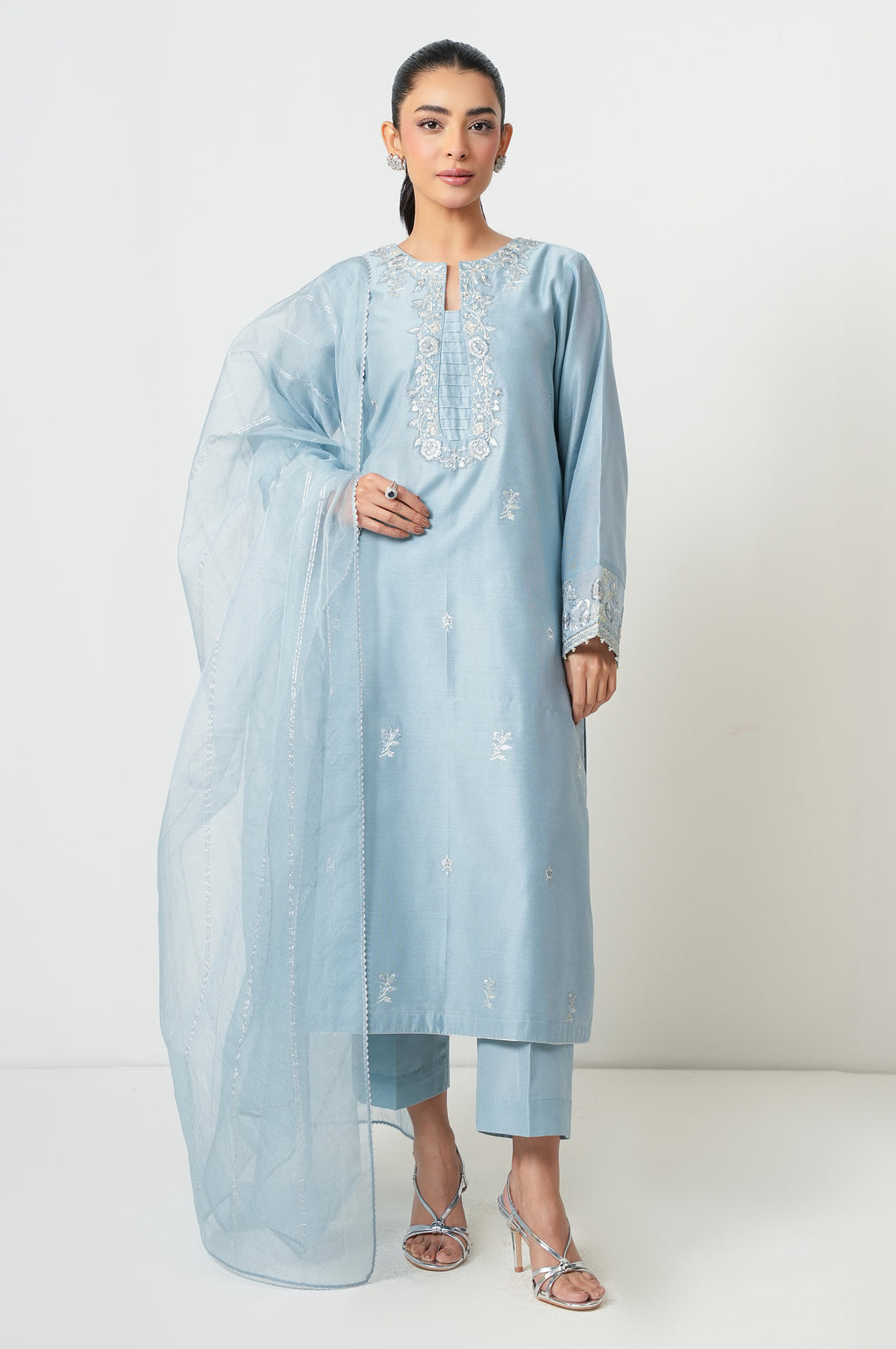 EMBROIDERED SUIT