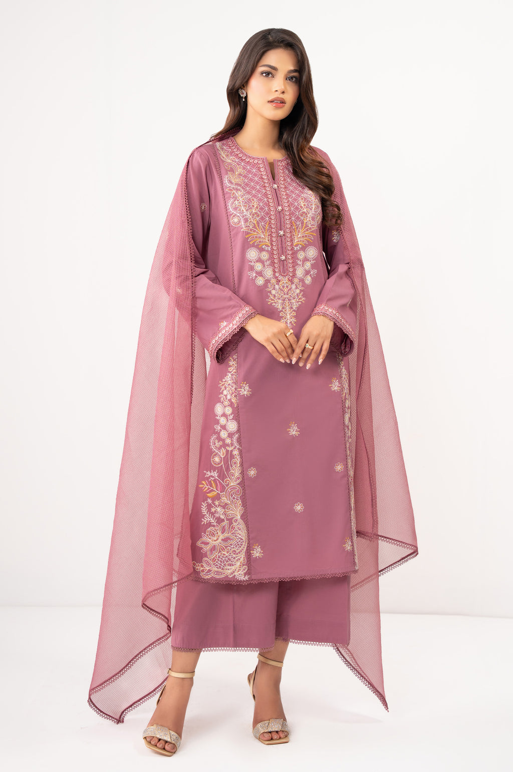 EMBROIDERED SUIT