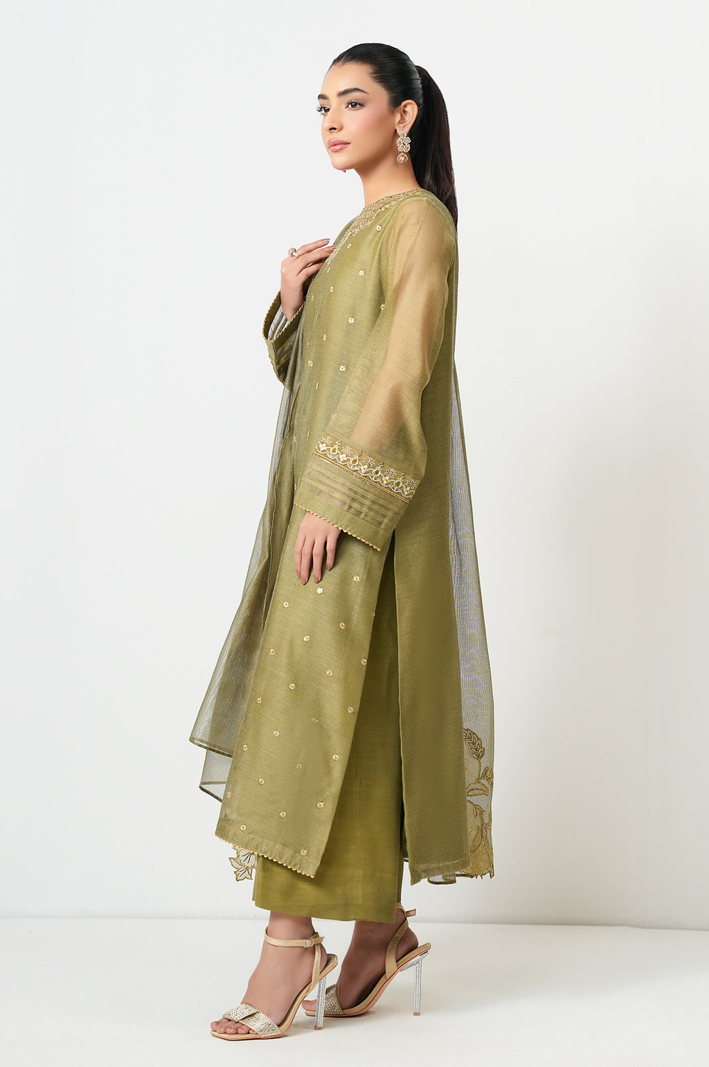 EMBROIDERED SUIT