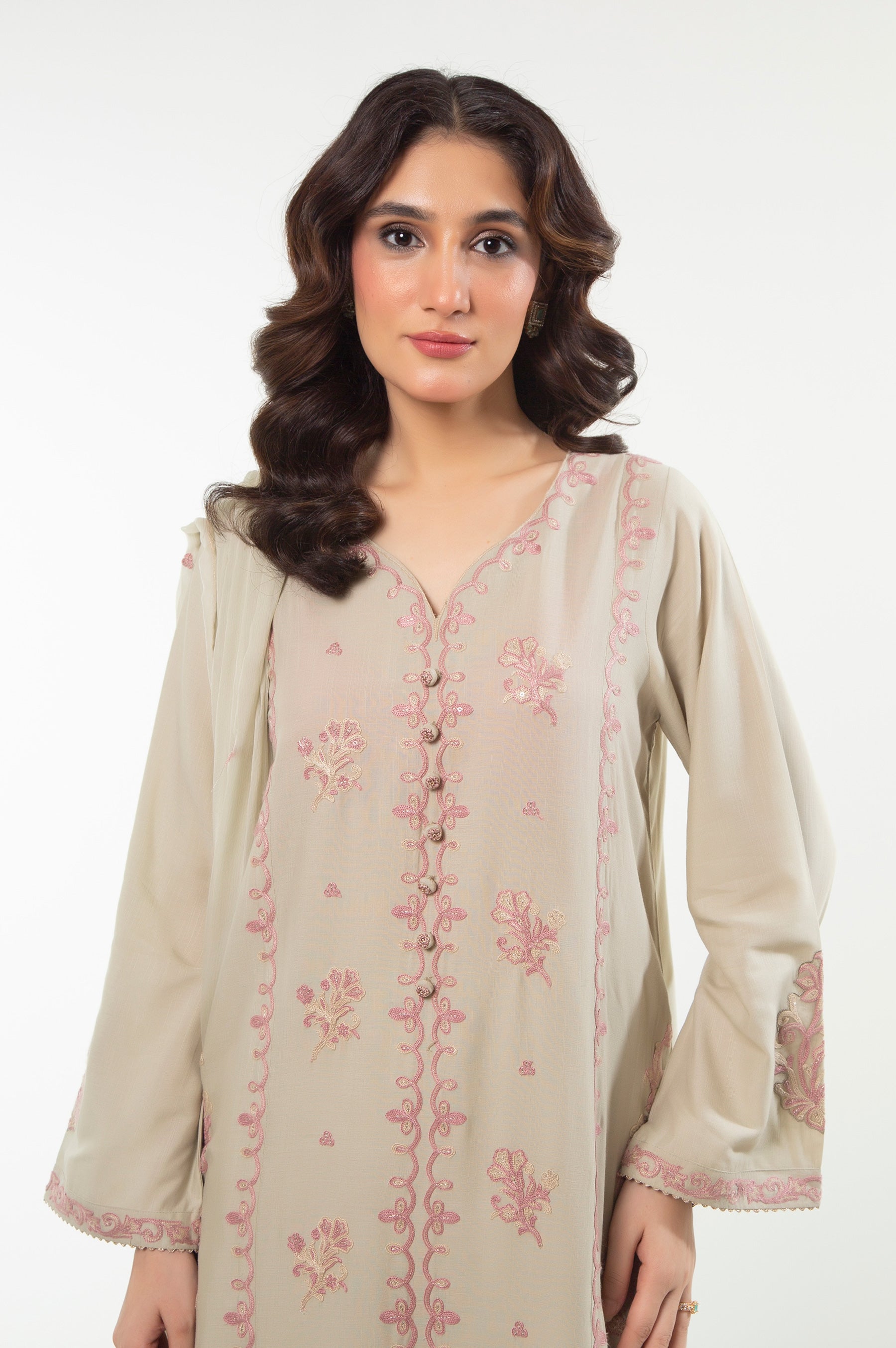 STITCHED EMBROIDERED DULL RAW SILK SUIT