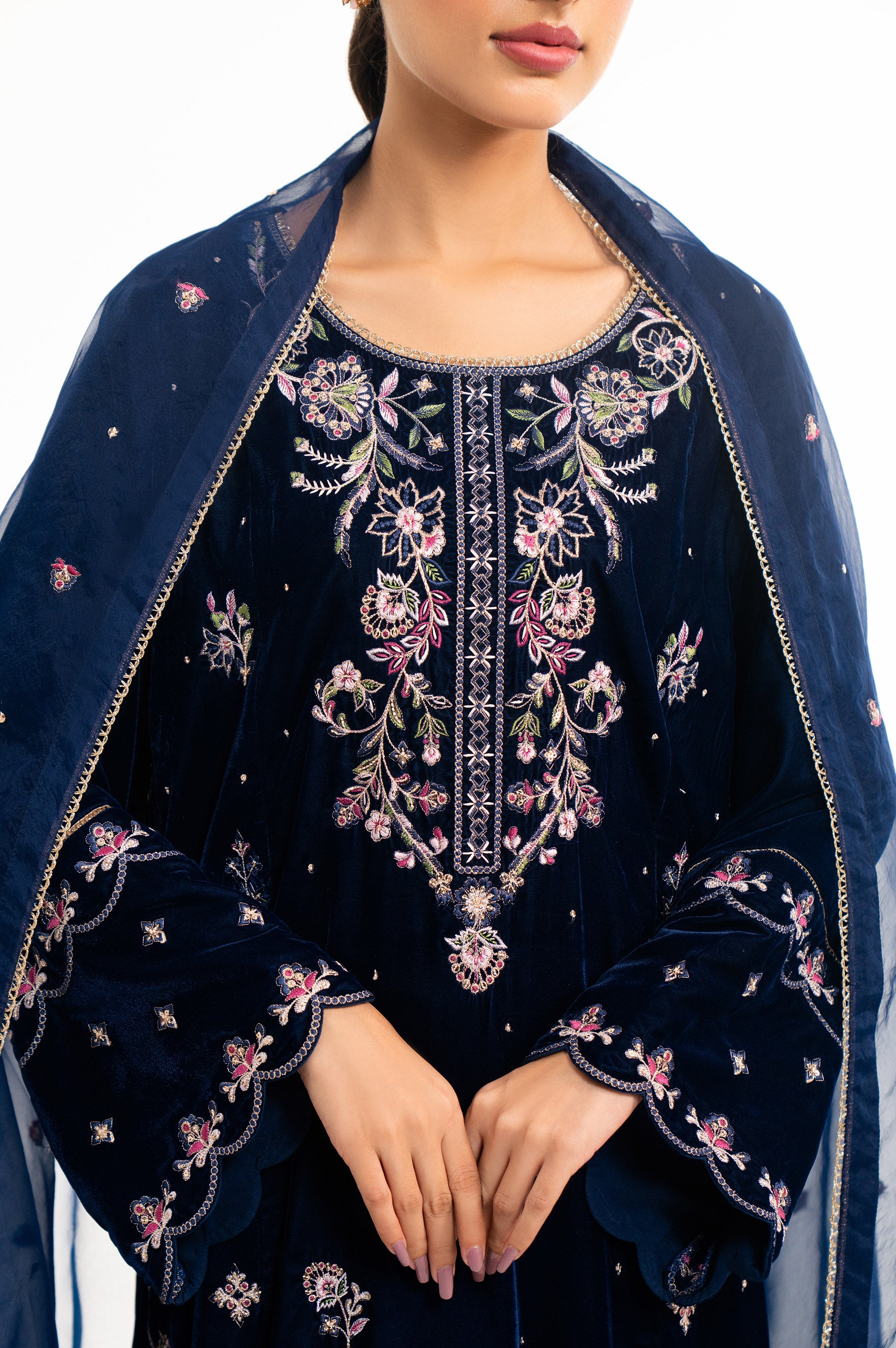 EMBROIDERED VELVET SUIT