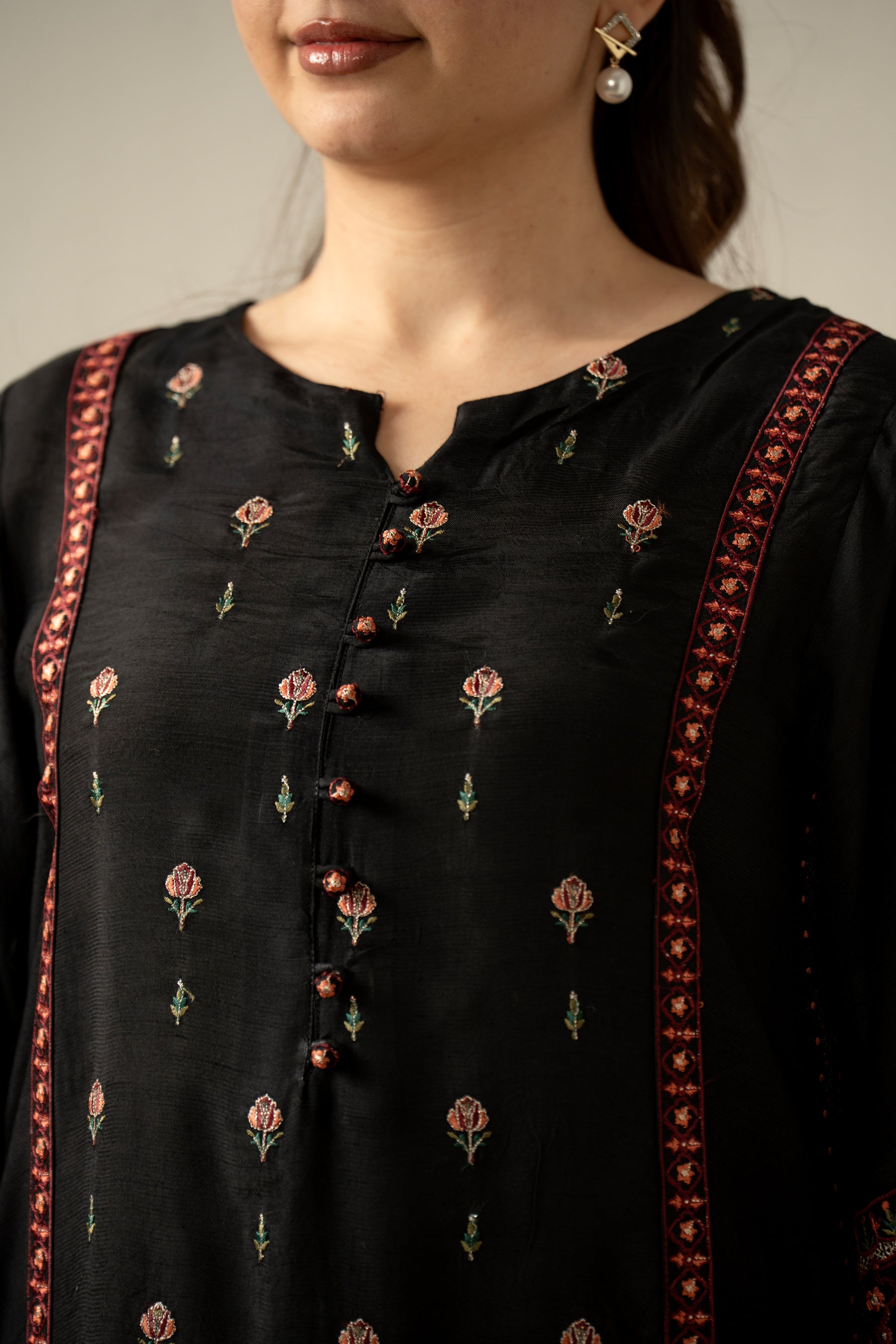EMBROIDERED RAW SILK STITCHED 3 PIECE SUIT (FACTORY E-OUTLET)