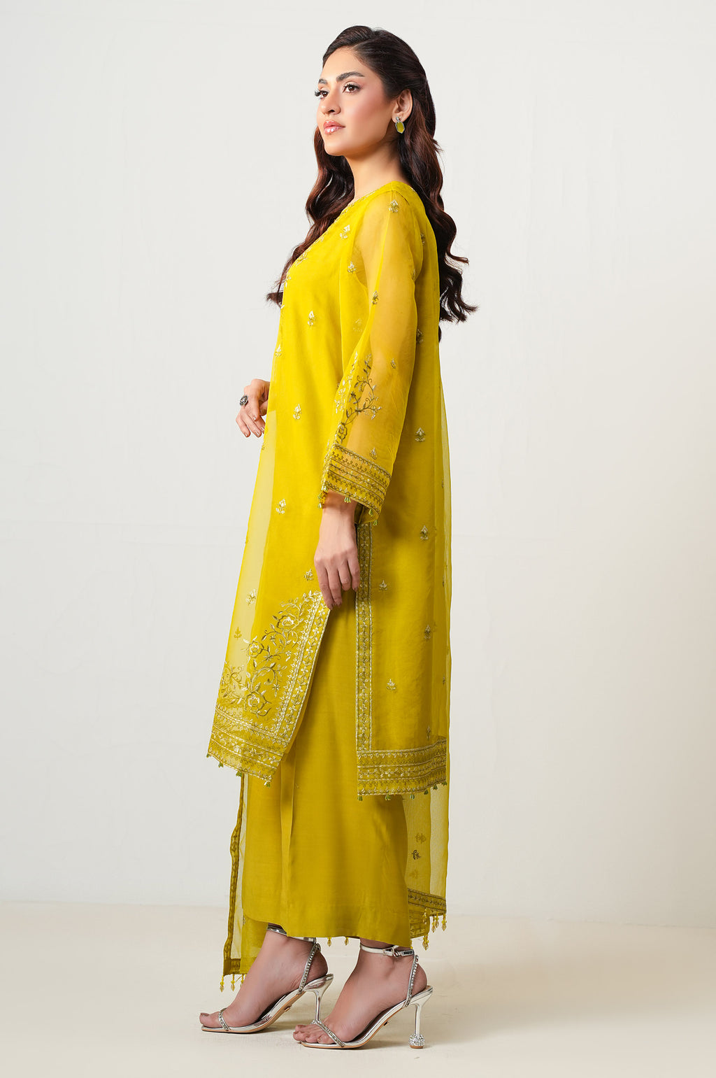 EMBROIDERED SUIT