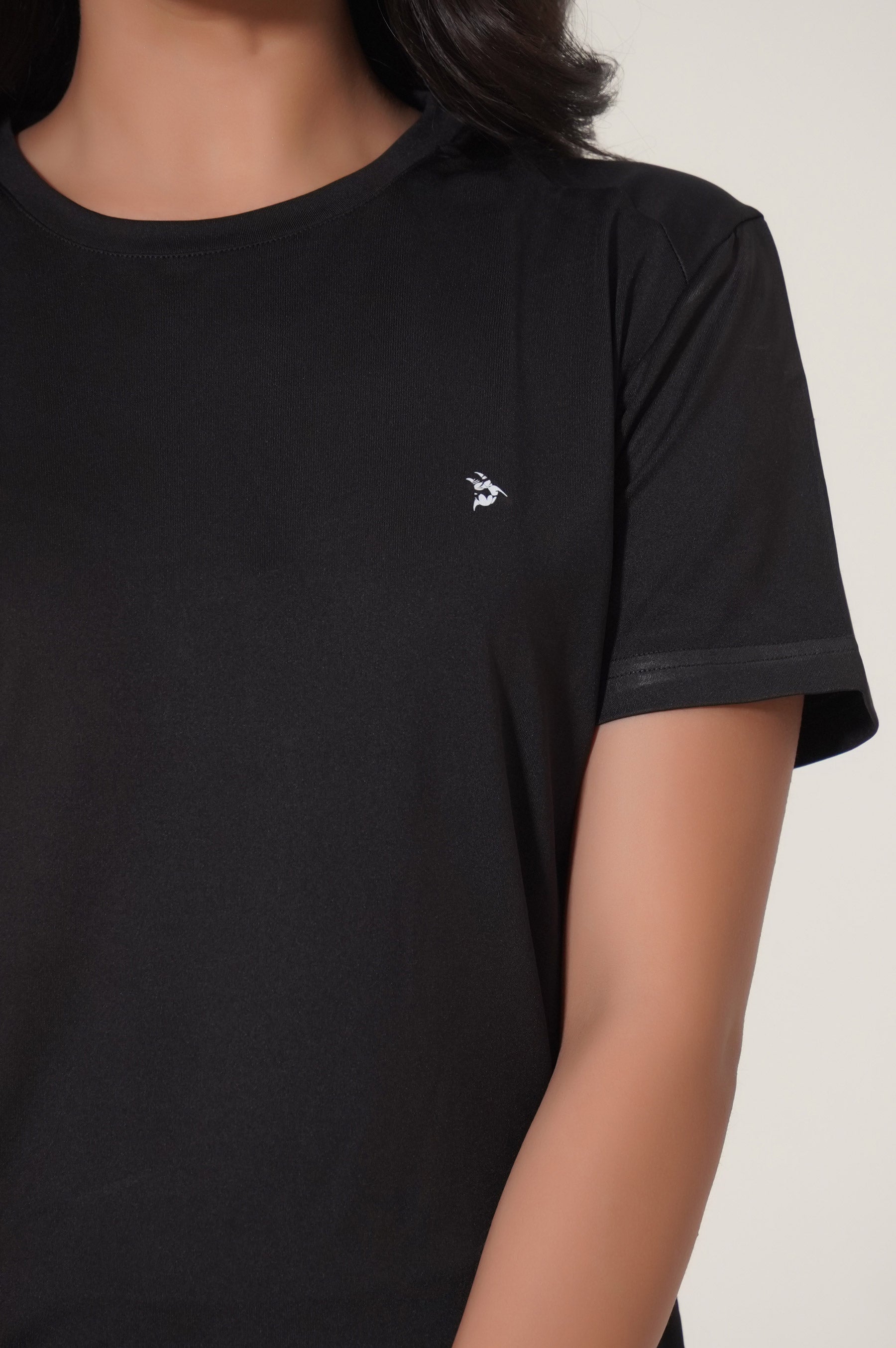 SOLID TEE